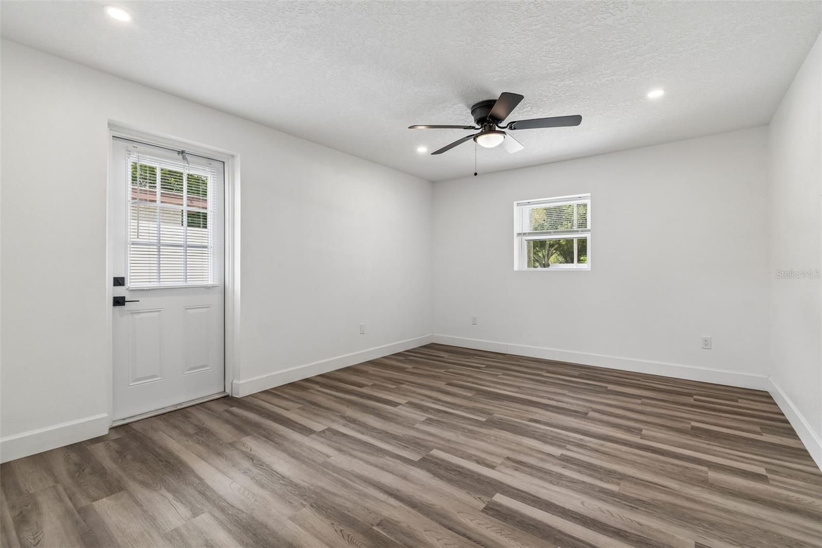4417 W FAIRVIEW HTS — photo 13
