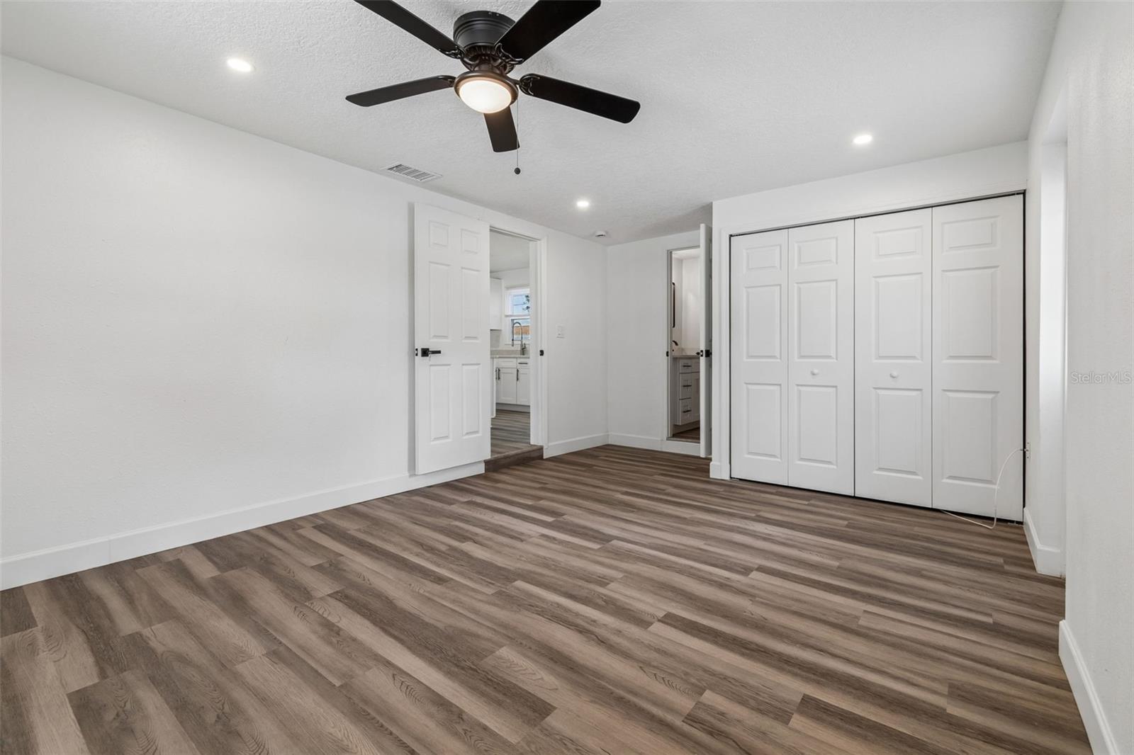 4417 W FAIRVIEW HTS — photo 15