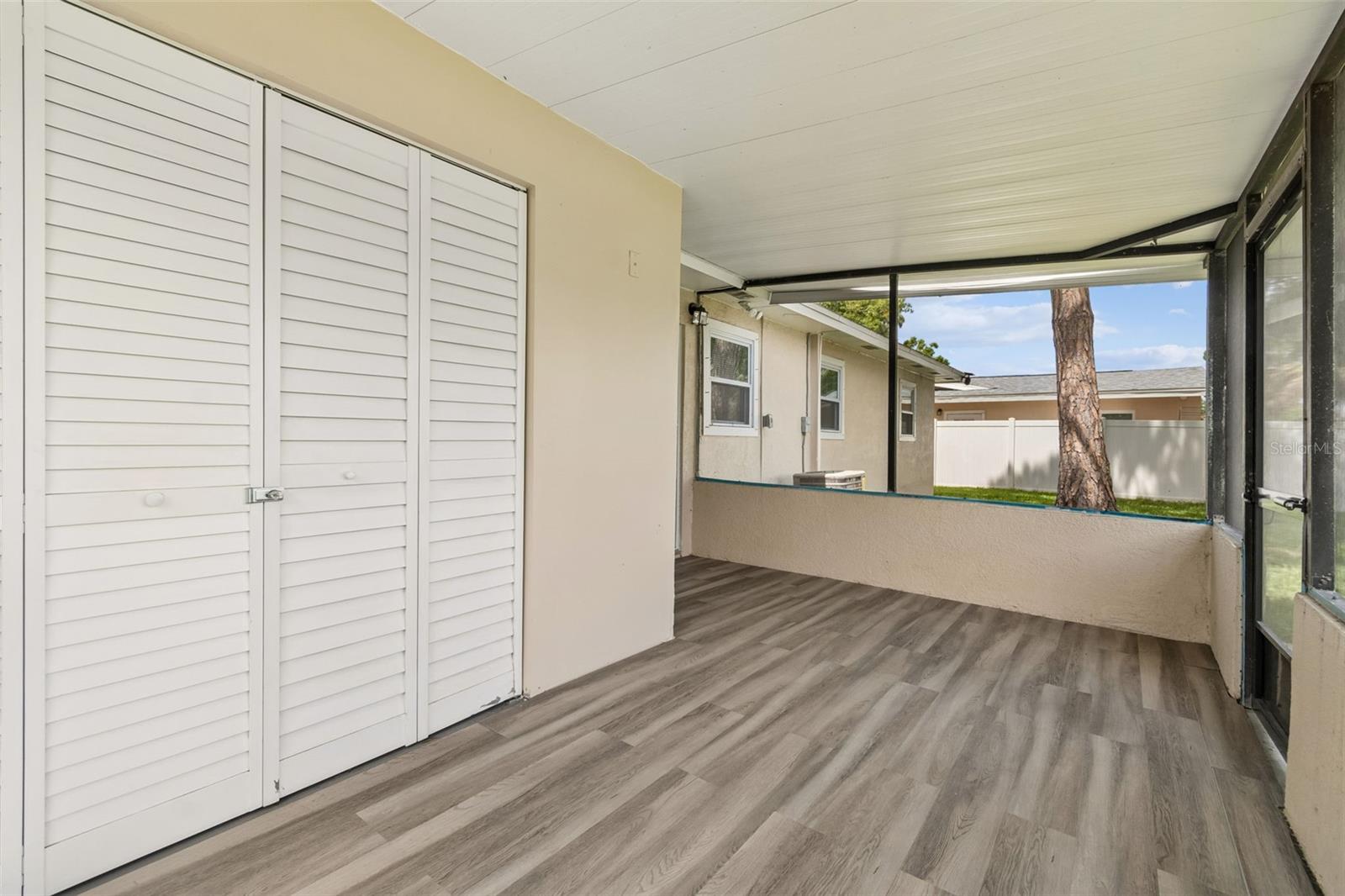 4417 W FAIRVIEW HTS — photo 34