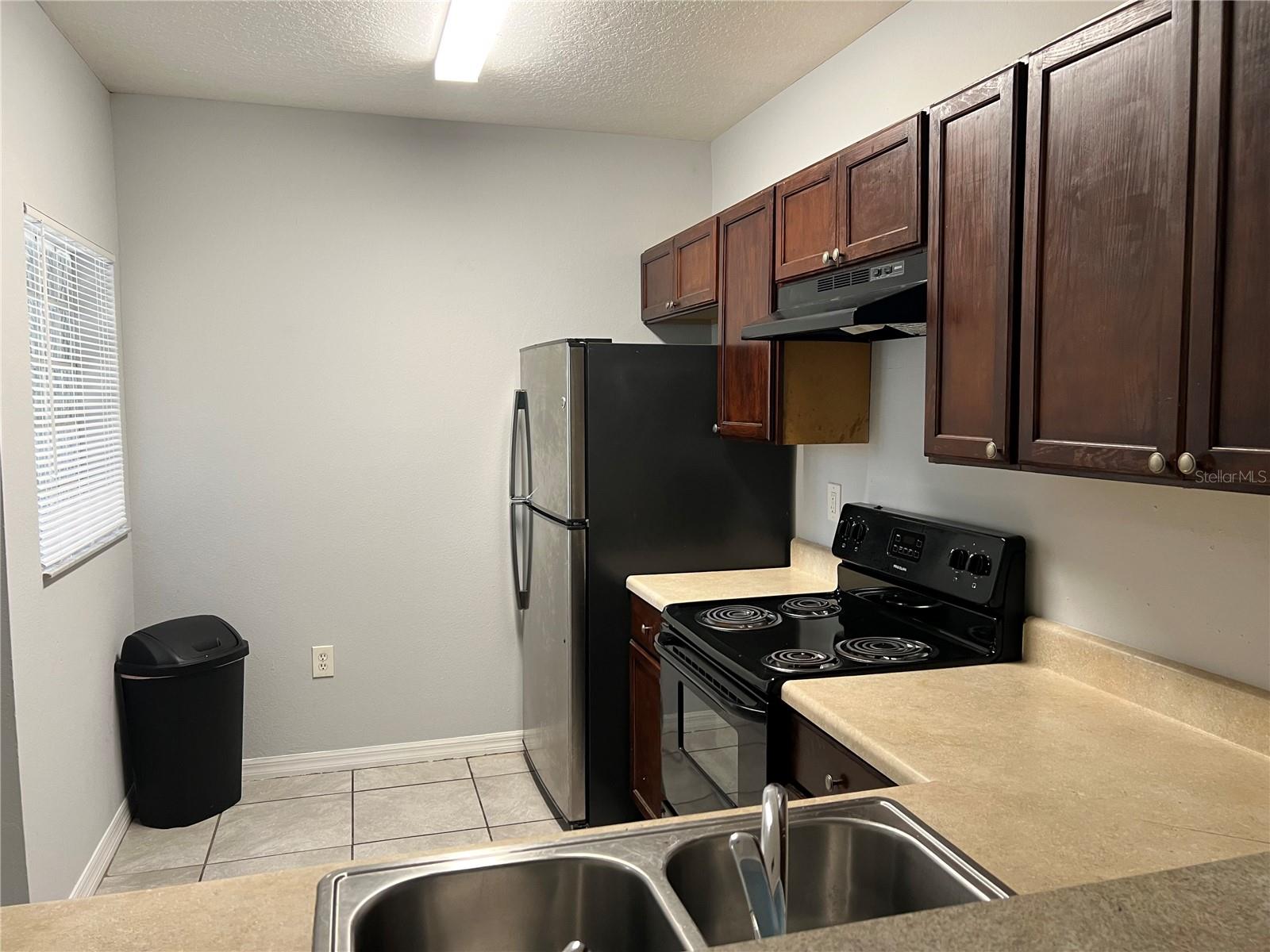 6431 CYPRESSDALE DR #202 — photo 24