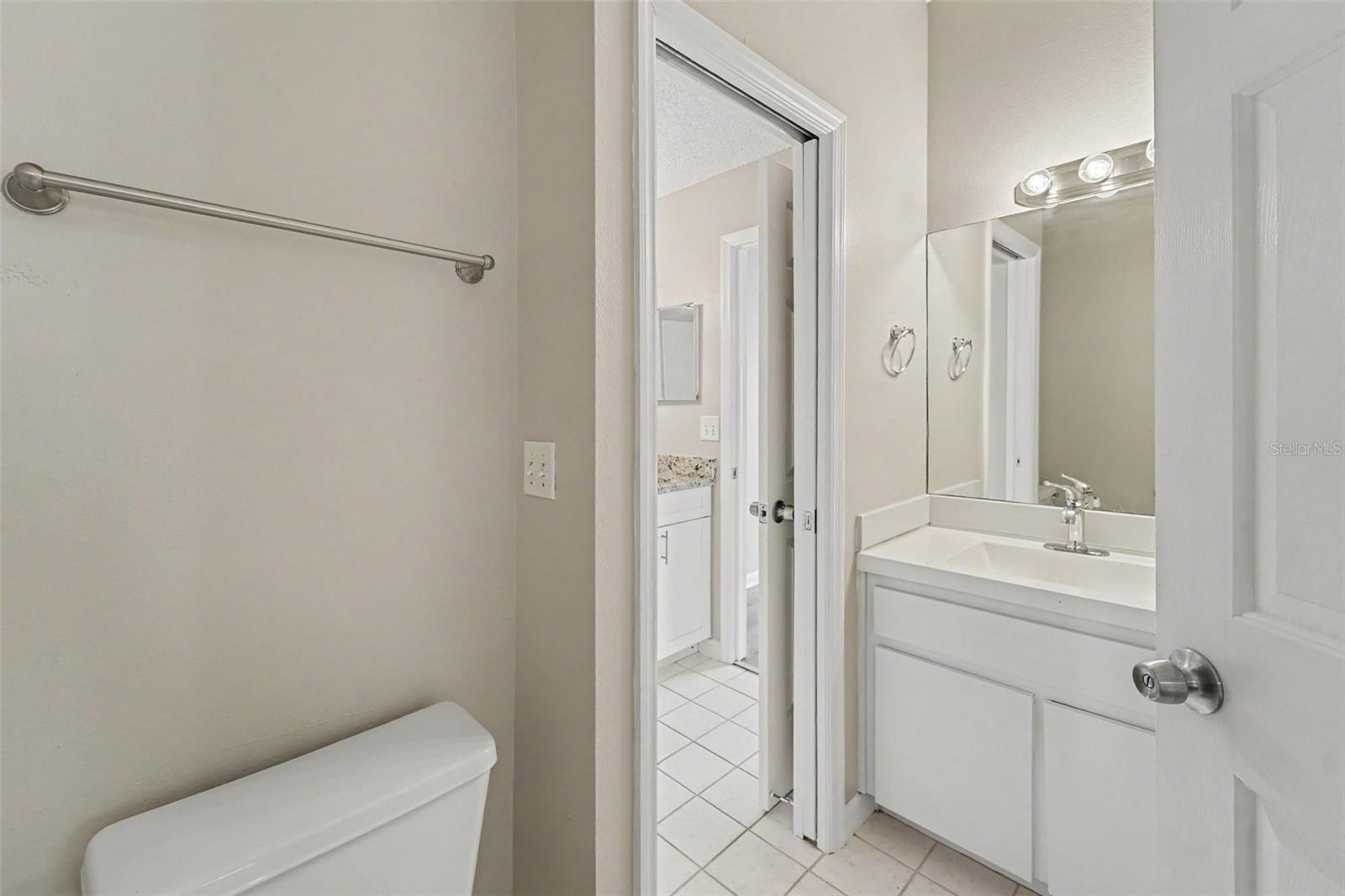 10236 FLAGSHIP AVE — photo 16