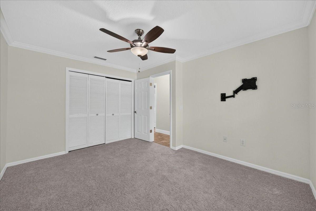 16754 CROSSBILL CT — photo 35