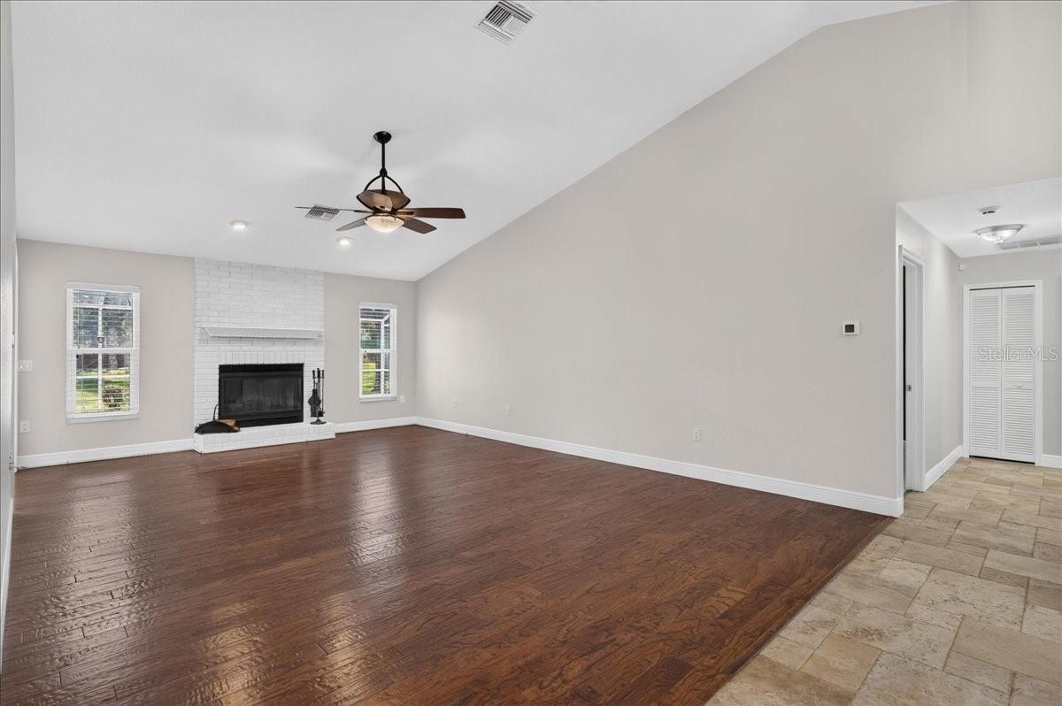 16754 CROSSBILL CT — photo 5