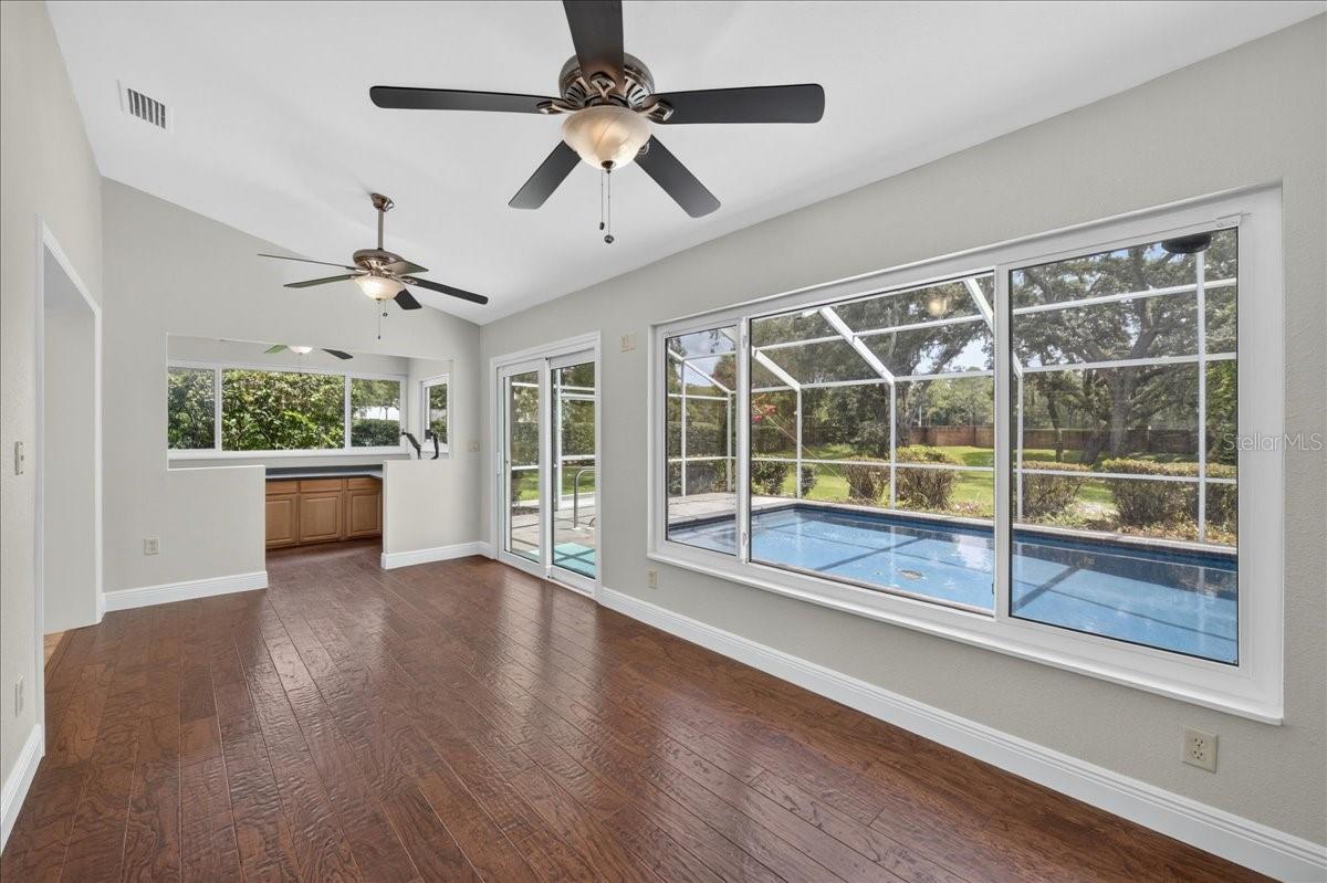 16754 CROSSBILL CT — photo 17