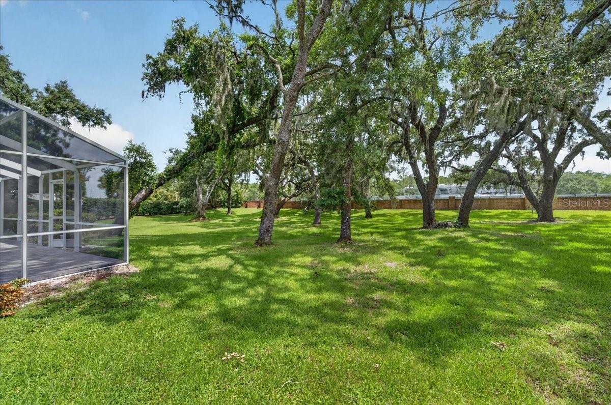 16754 CROSSBILL CT — photo 44