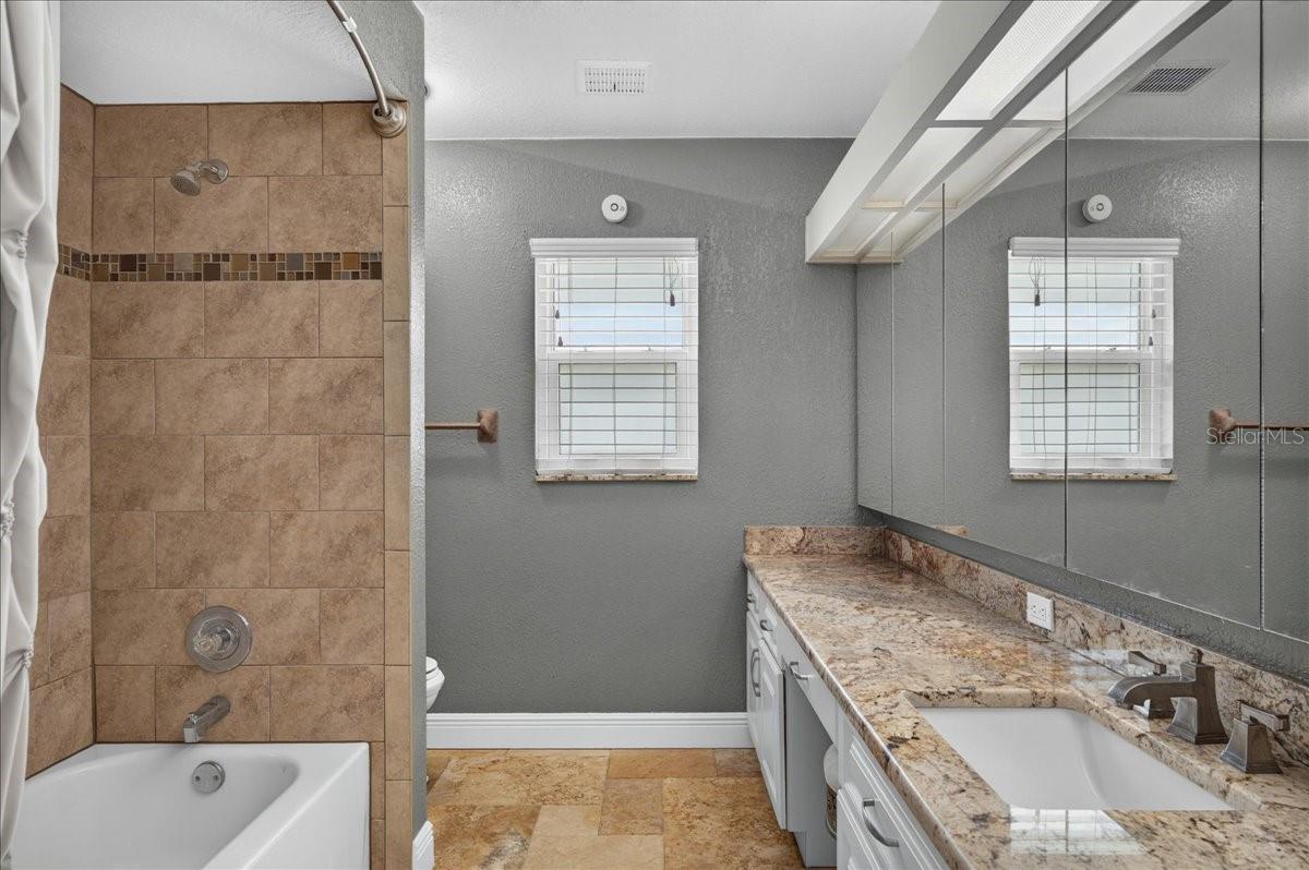 16754 CROSSBILL CT — photo 31