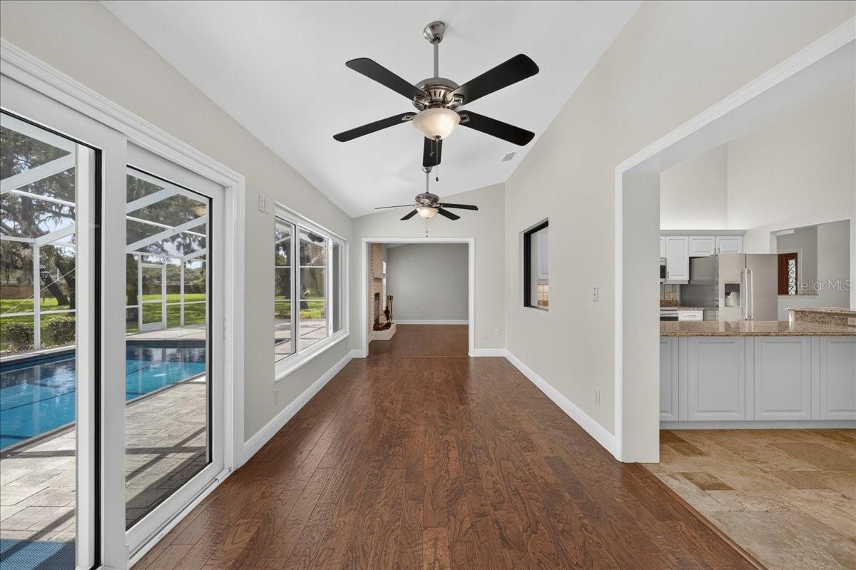 16754 CROSSBILL CT — photo 13