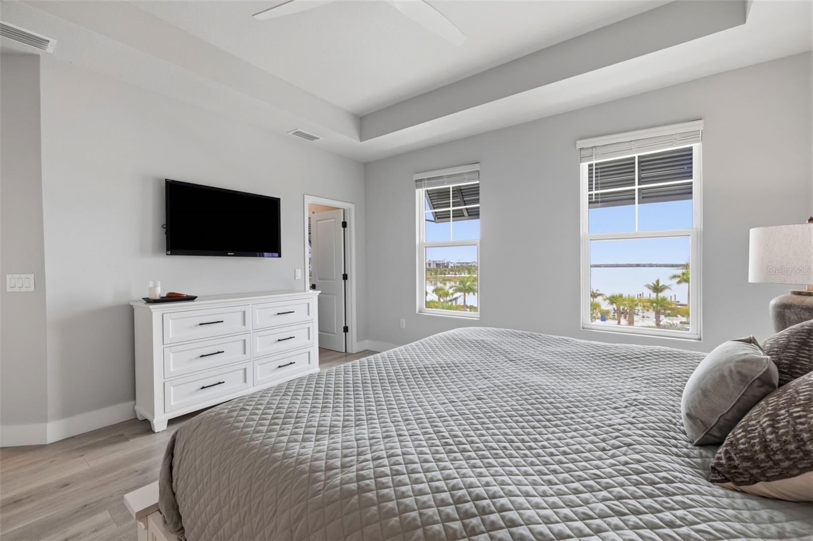 1528 SKYSAIL LN — photo 16