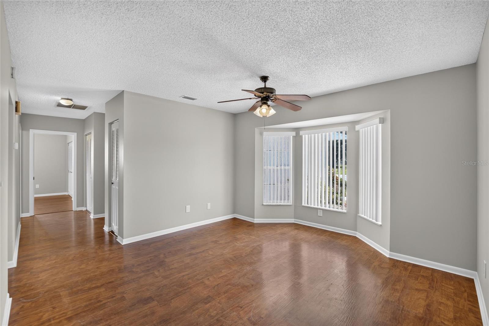 1244 W DEL WEBB BLVD — photo 9