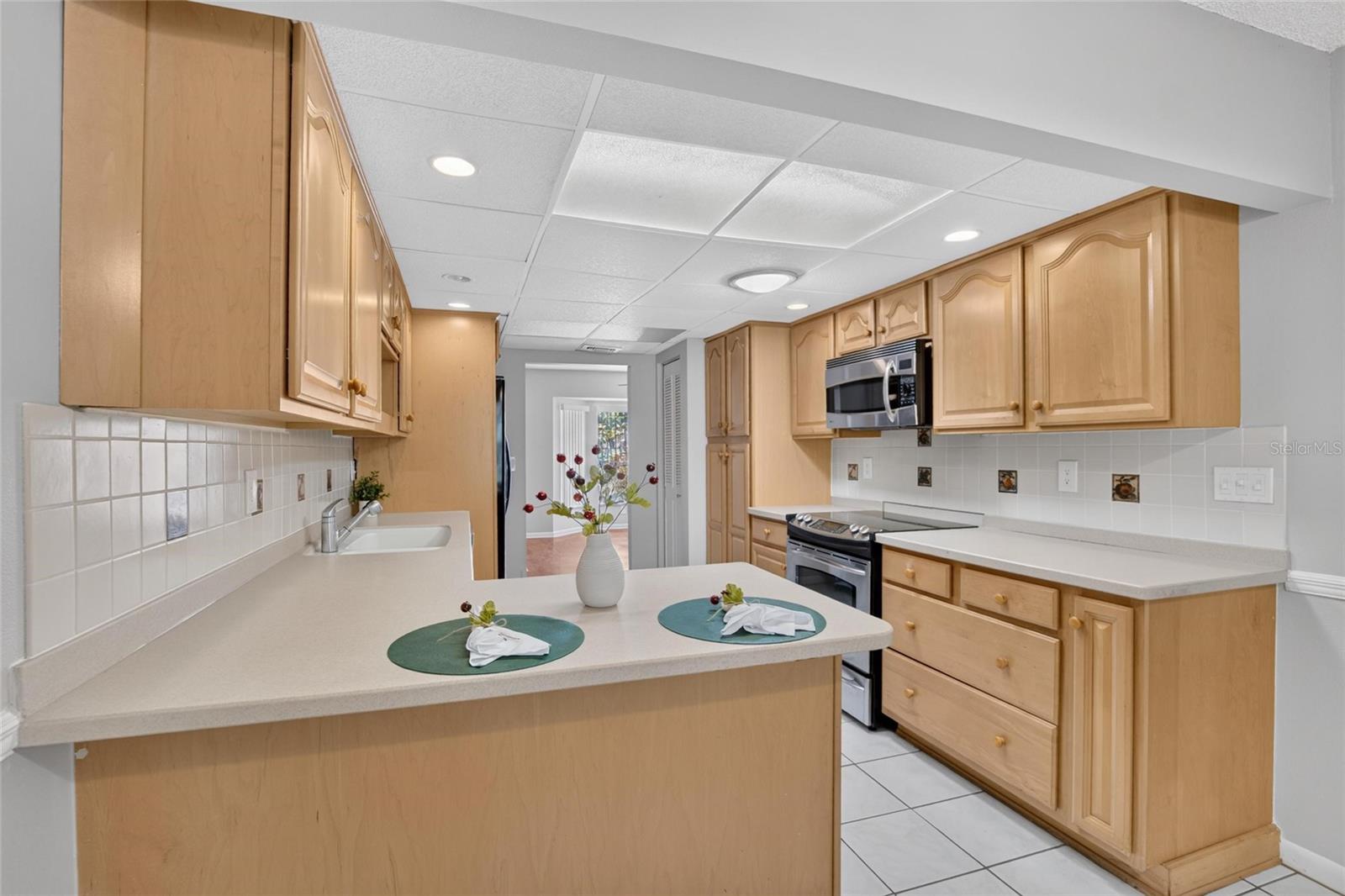 1244 W DEL WEBB BLVD — photo 17