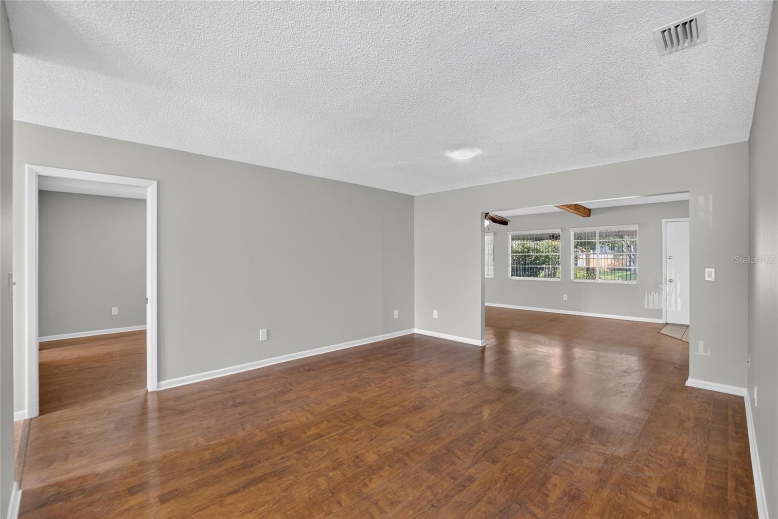 1244 W DEL WEBB BLVD — photo 4