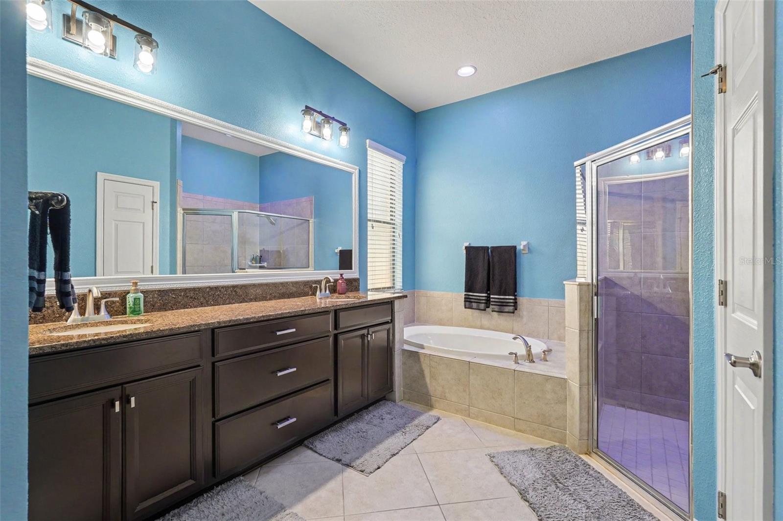 7110 REDROOT CT — photo 22