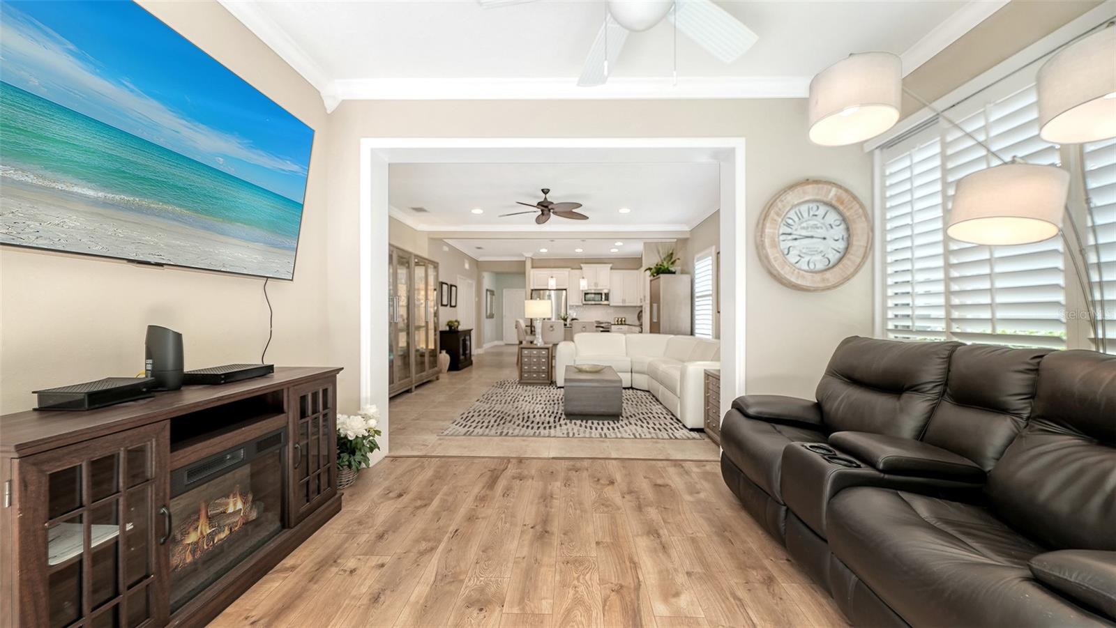 4956 MAYMONT PARK CIR — photo 30