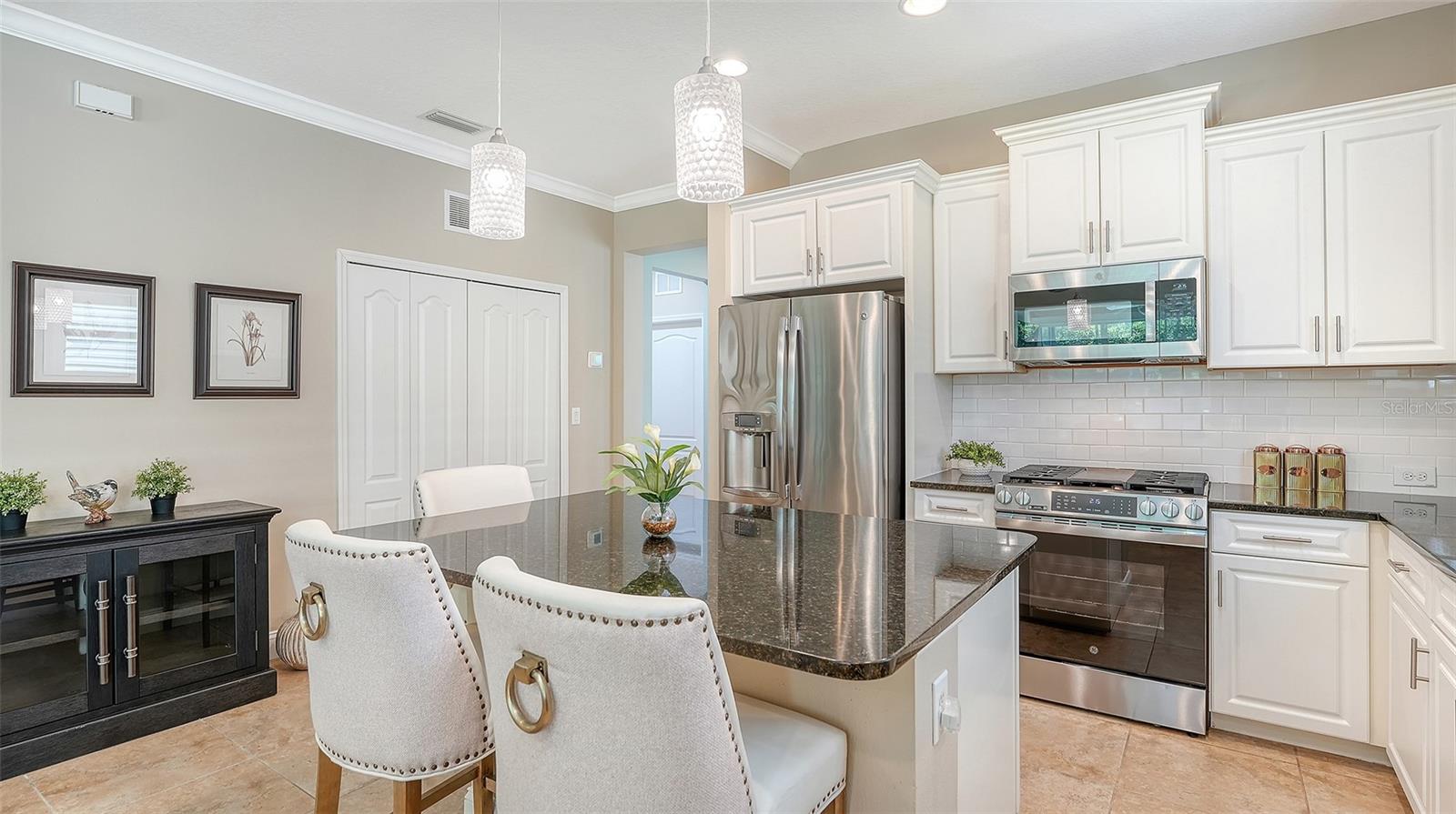 4956 MAYMONT PARK CIR — photo 12