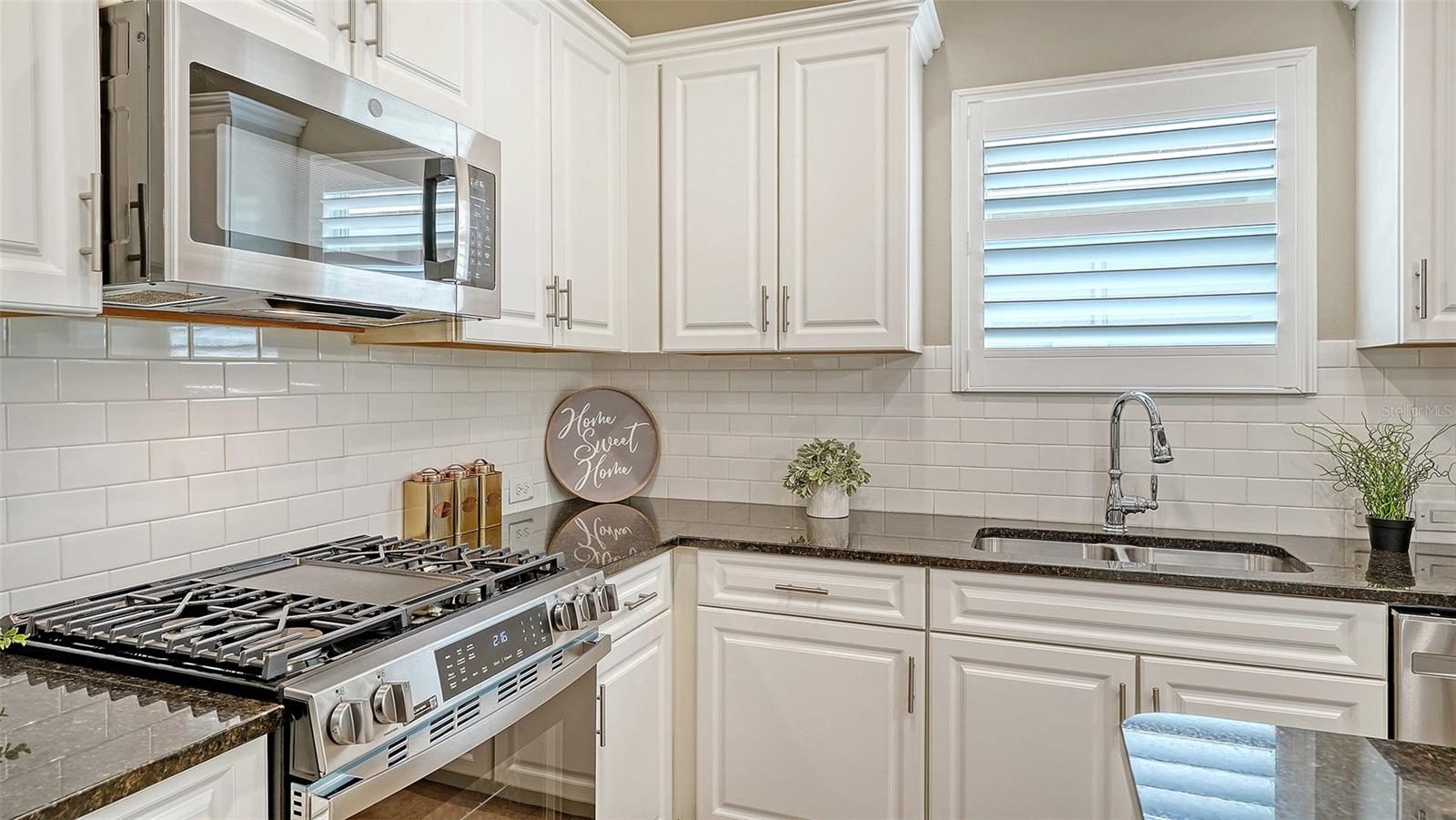 4956 MAYMONT PARK CIR — photo 13