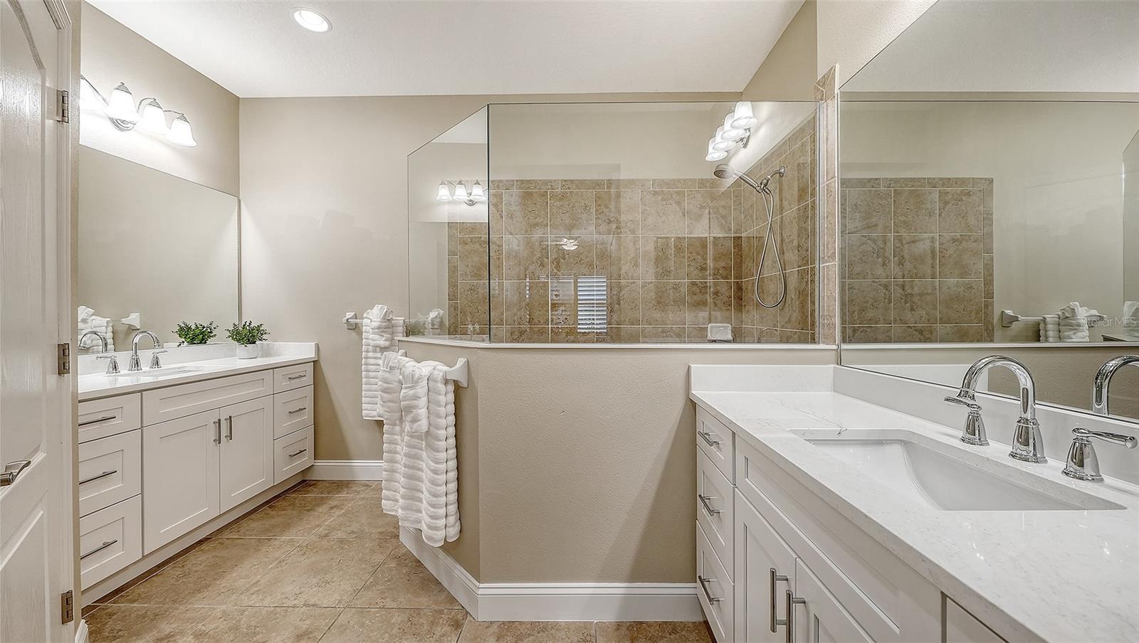 4956 MAYMONT PARK CIR — photo 21
