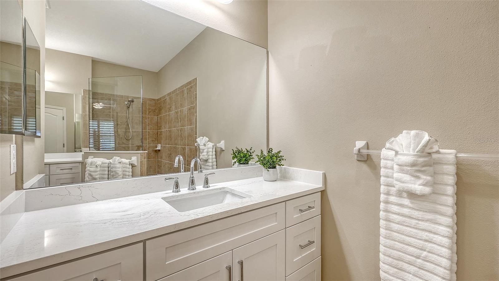 4956 MAYMONT PARK CIR — photo 23