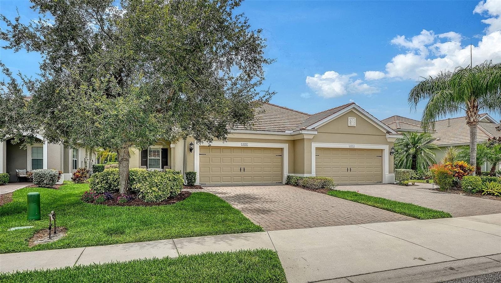 4956 MAYMONT PARK CIR — photo 4