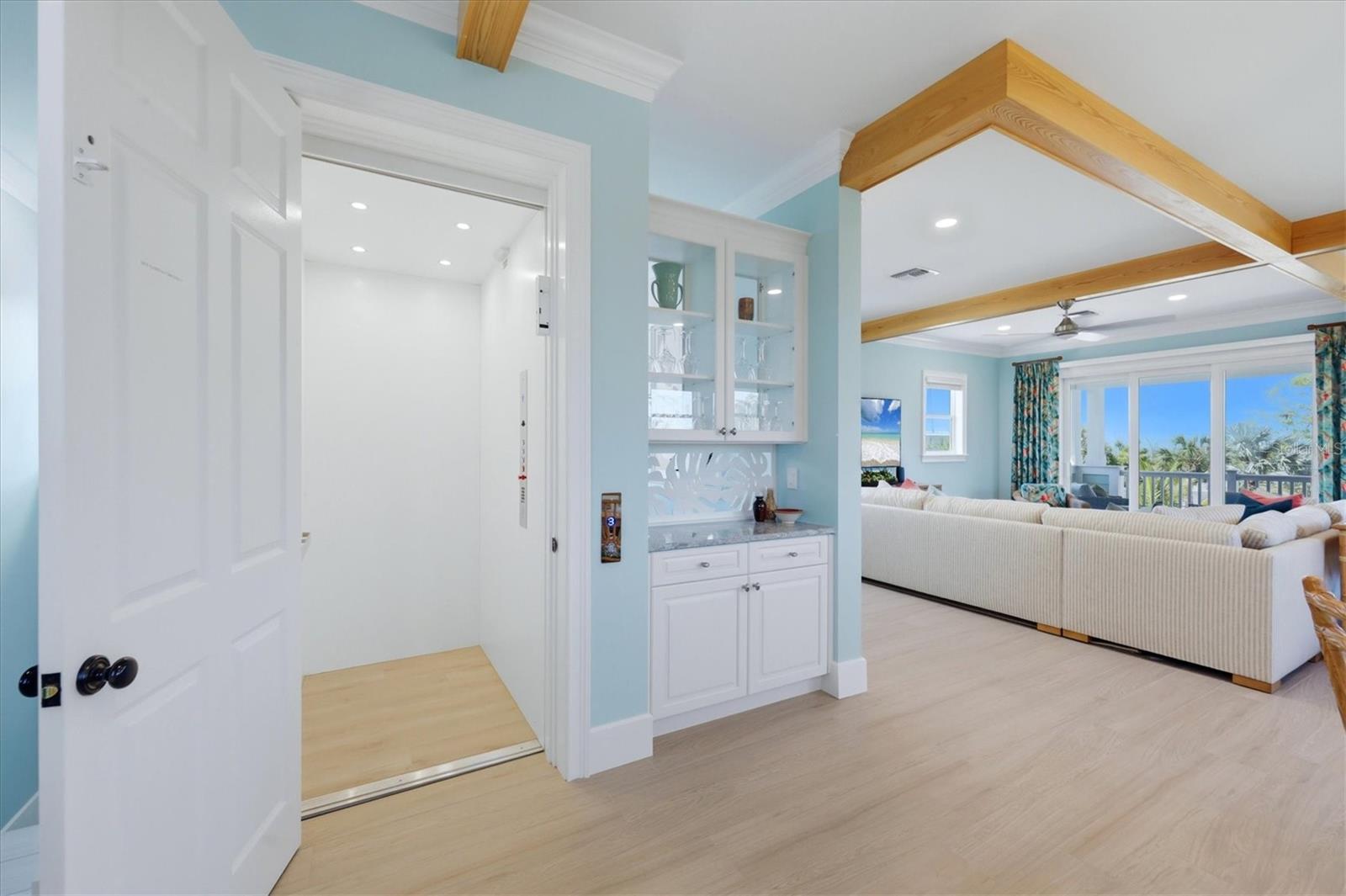 115 AQUA LN — photo 9