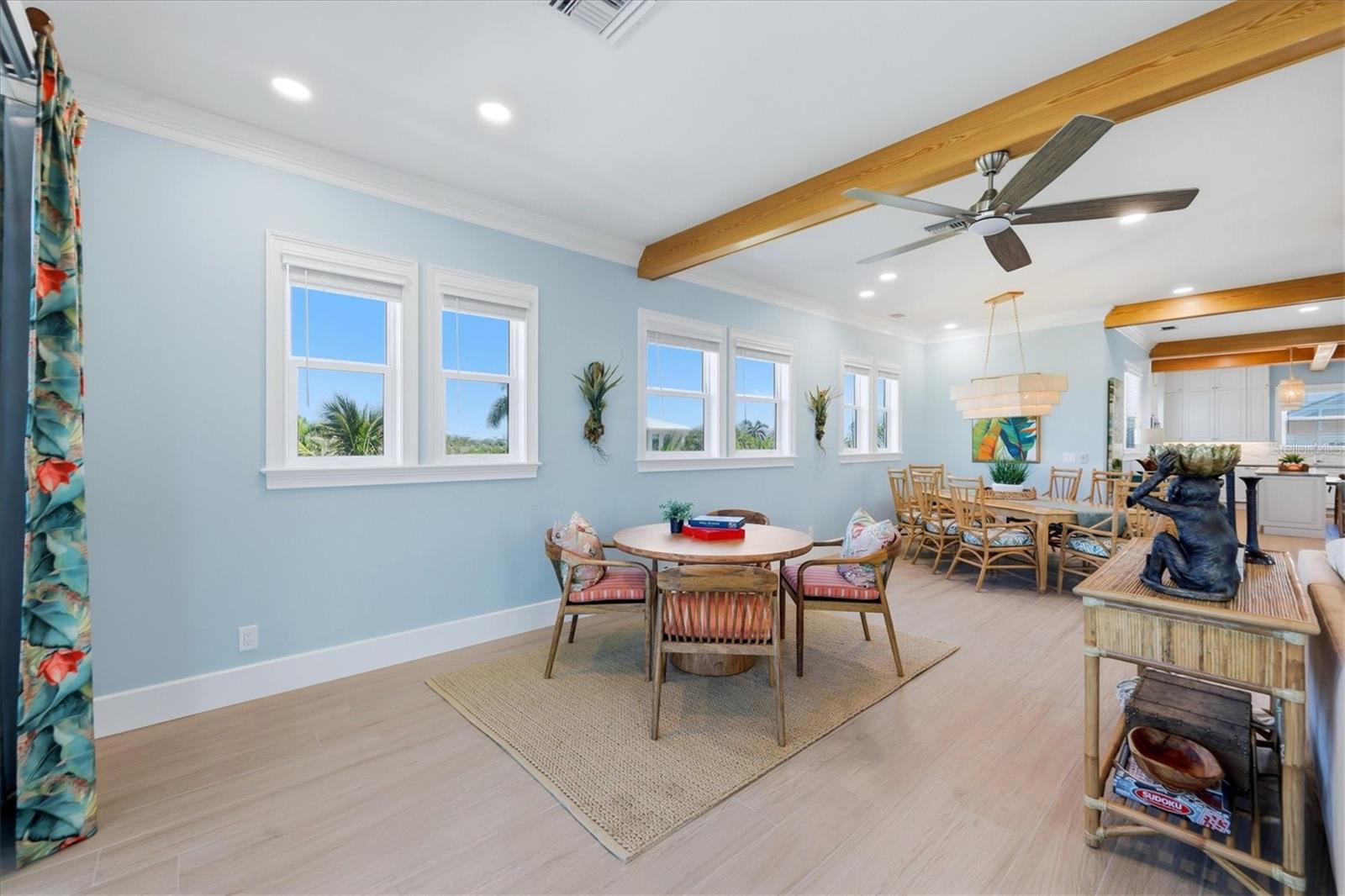 115 AQUA LN — photo 22