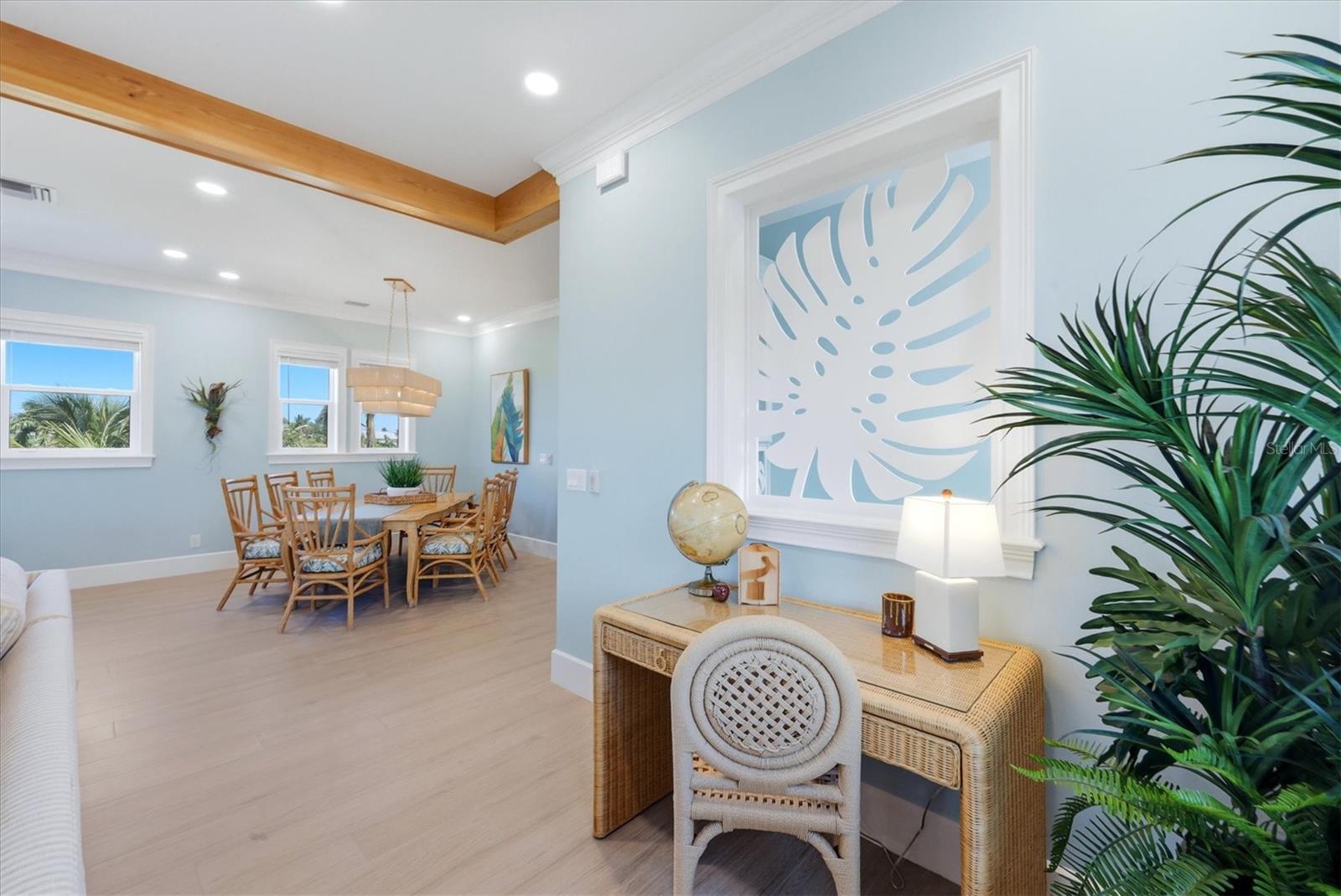 115 AQUA LN — photo 26