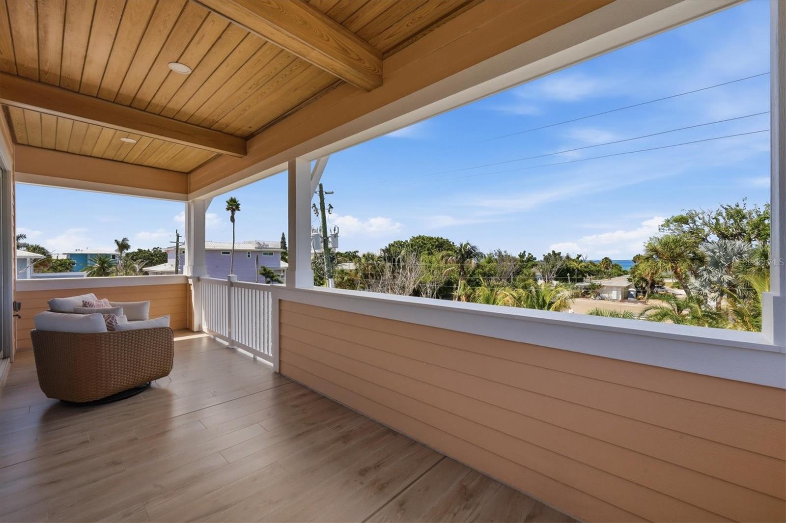 113 AQUA LN — photo 25