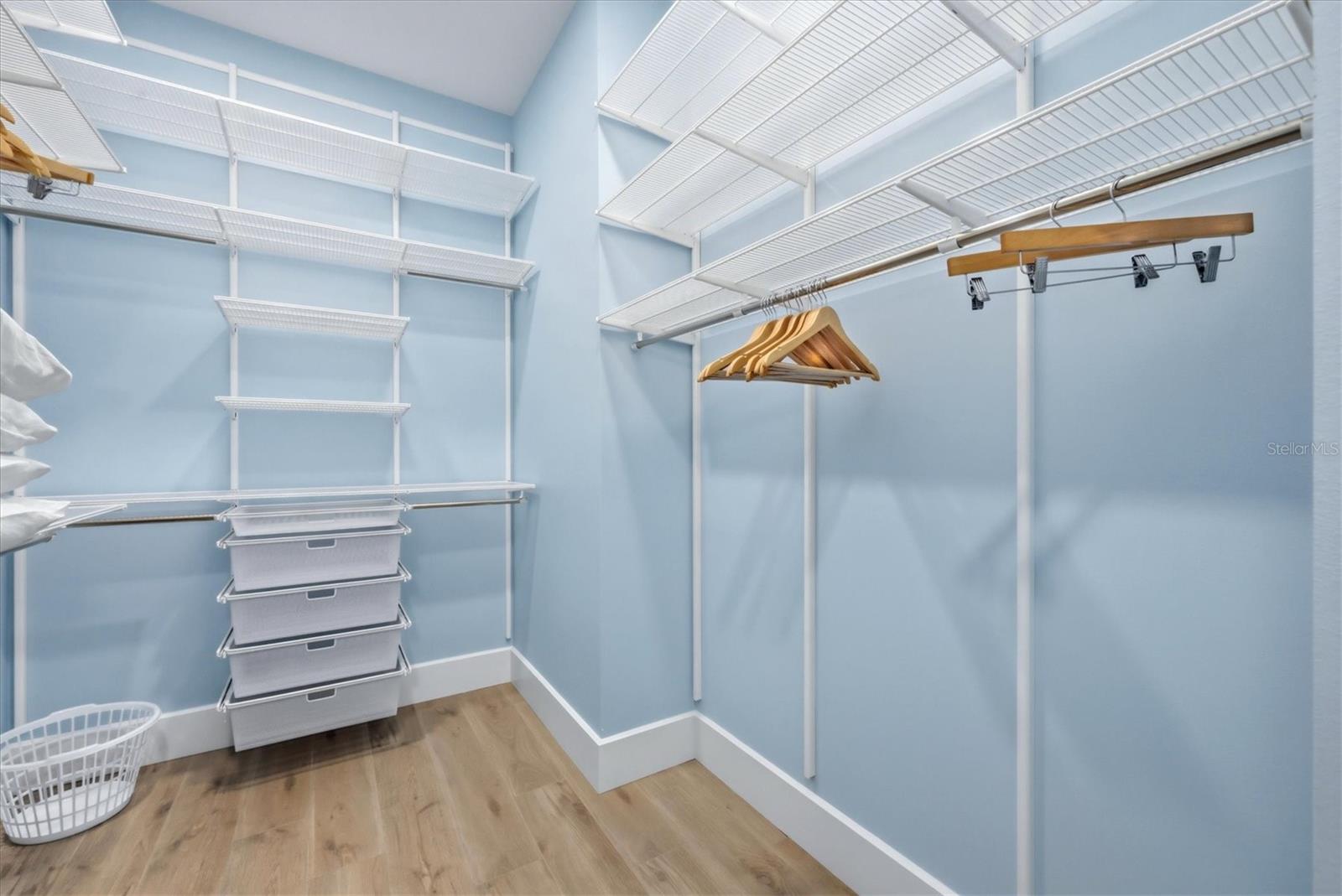 113 AQUA LN — photo 32
