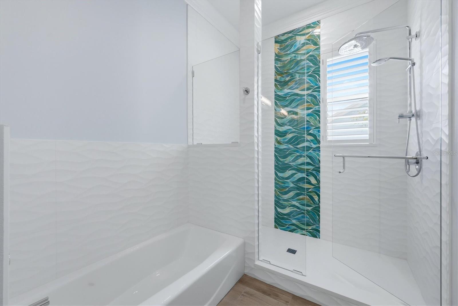113 AQUA LN — photo 37