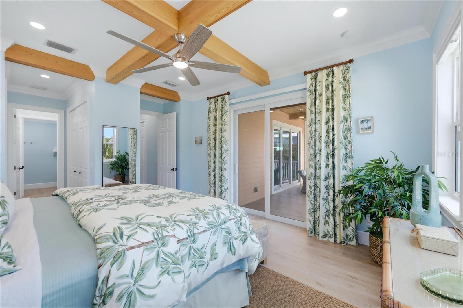 113 AQUA LN — photo 35