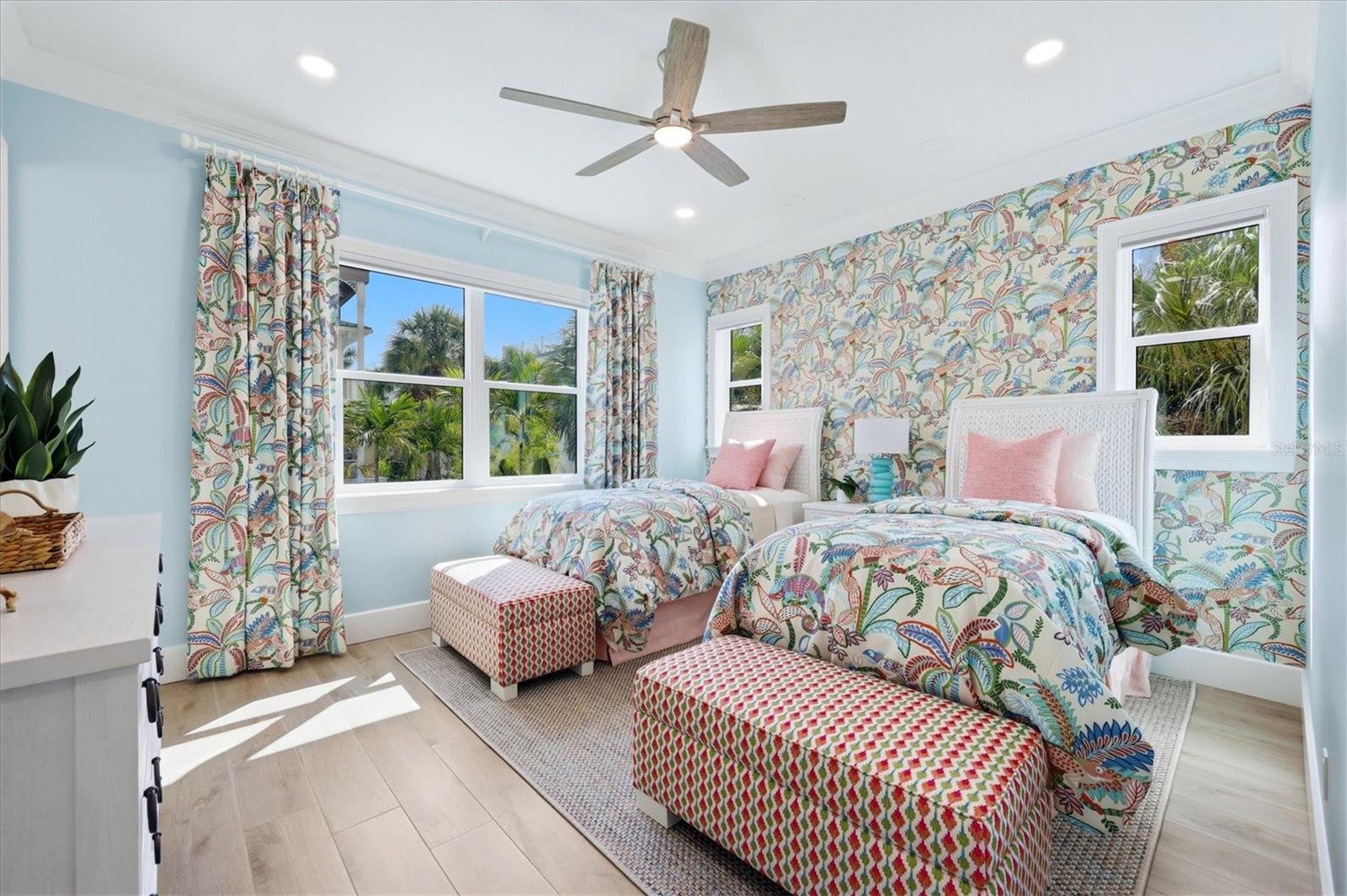 113 AQUA LN — photo 41