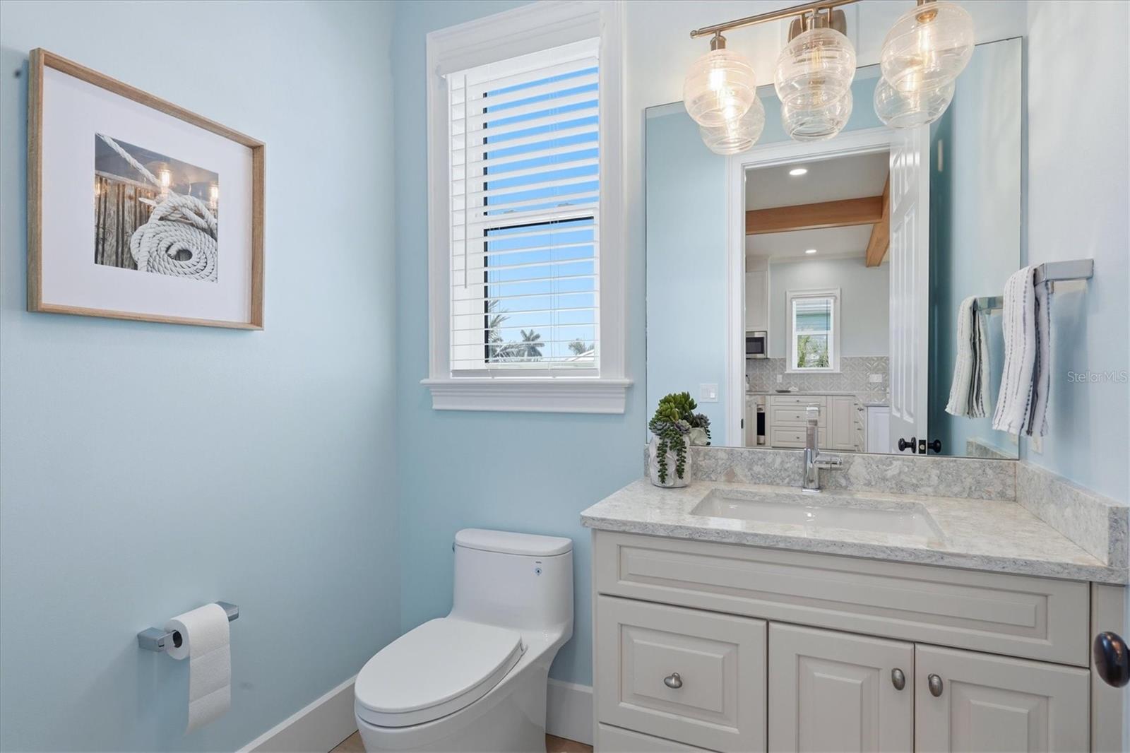 113 AQUA LN — photo 24