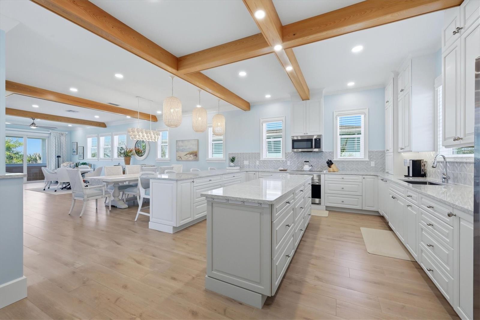 113 AQUA LN — photo 17