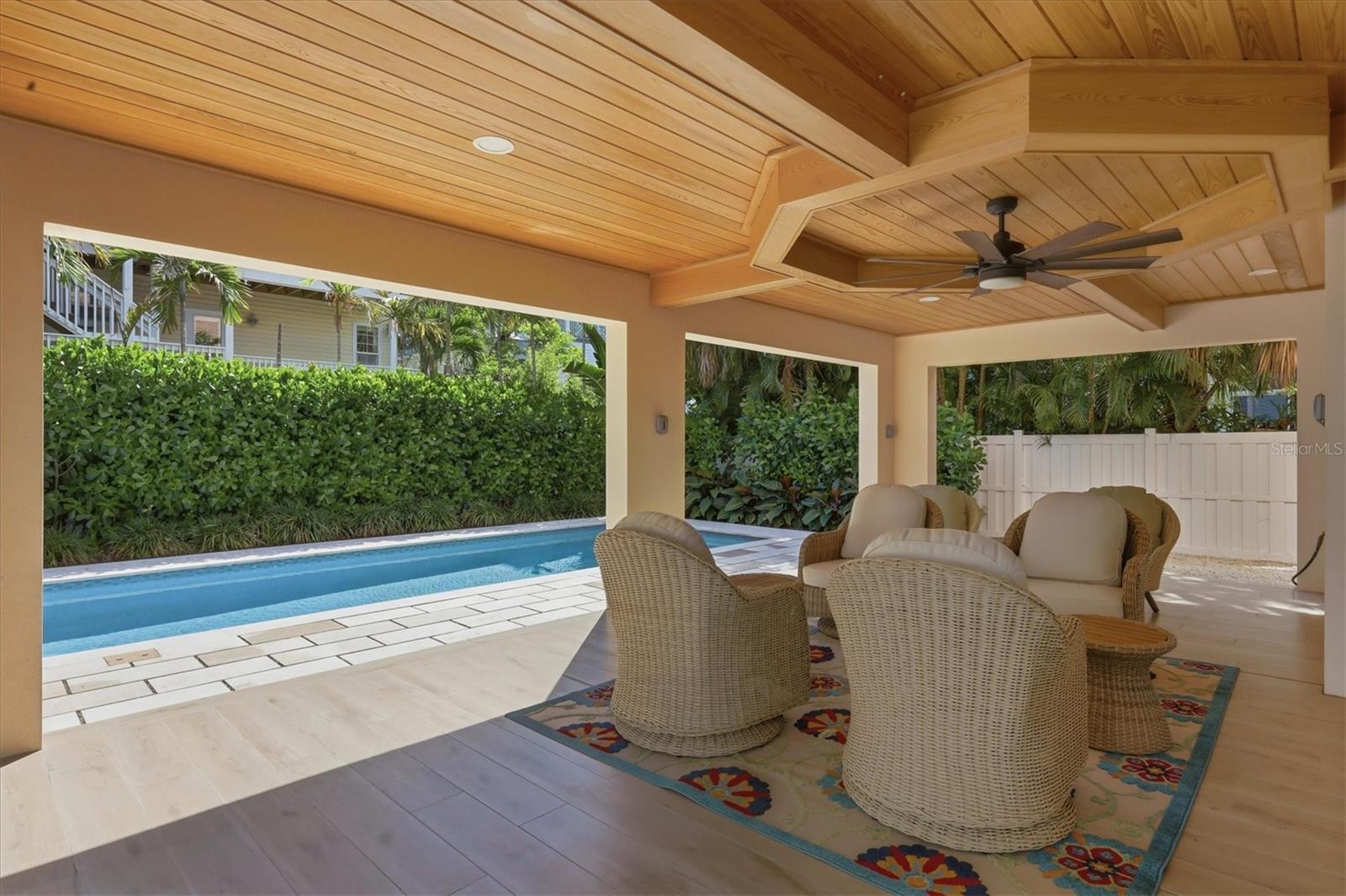 113 AQUA LN — photo 45