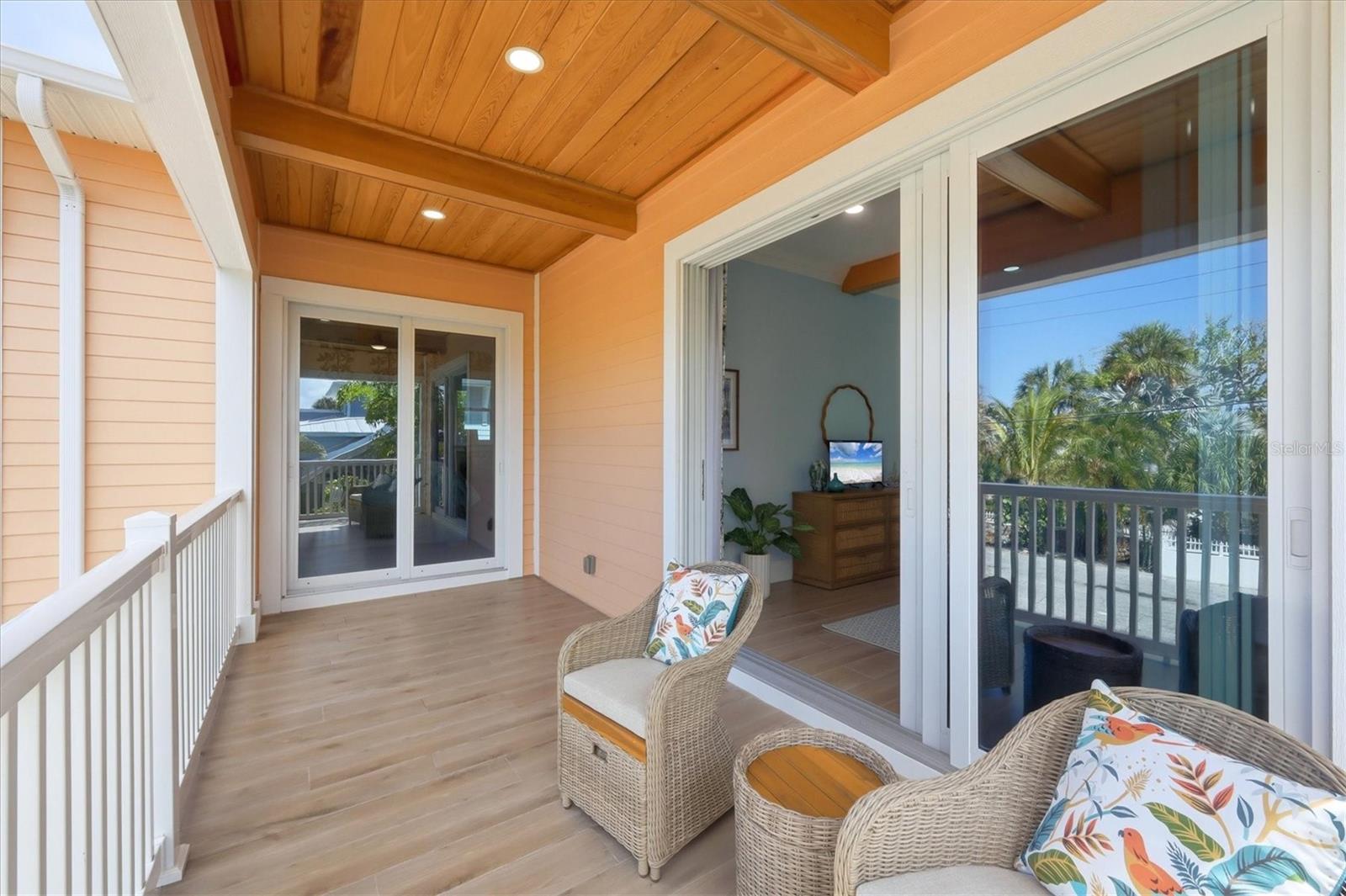 113 AQUA LN — photo 40
