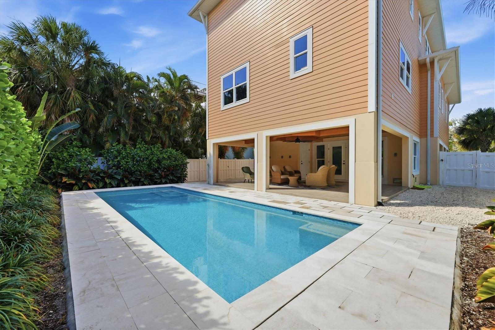113 AQUA LN — photo 47