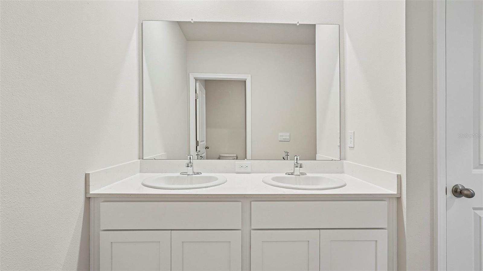 2944 FISHERY CT — photo 30