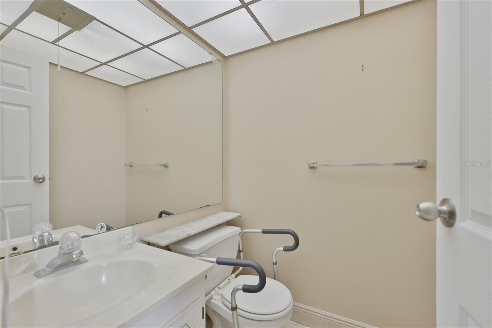 1811 BEDFORD LN #163 — photo 26