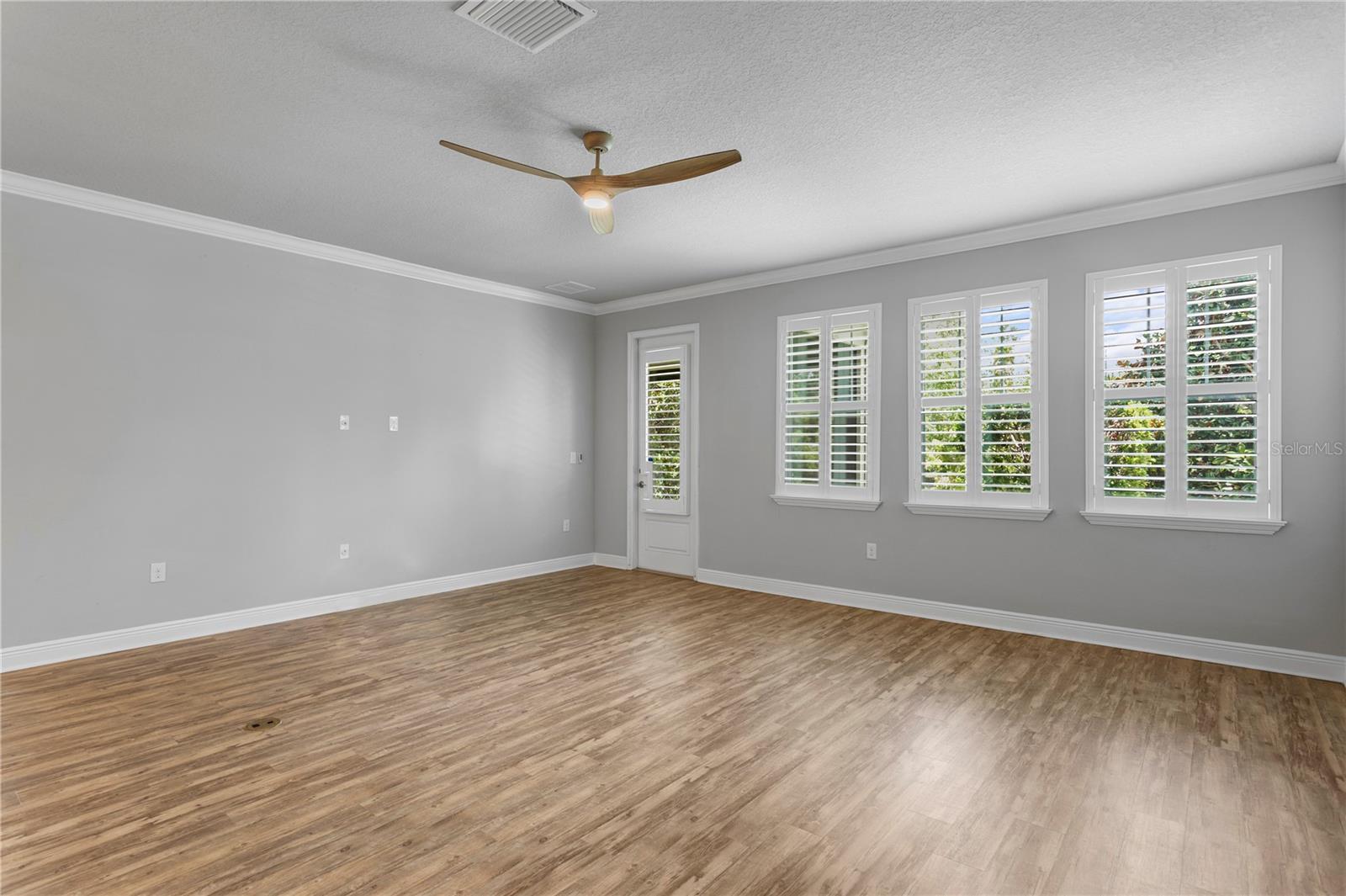 602 OZONA VILLAGE DR — photo 10