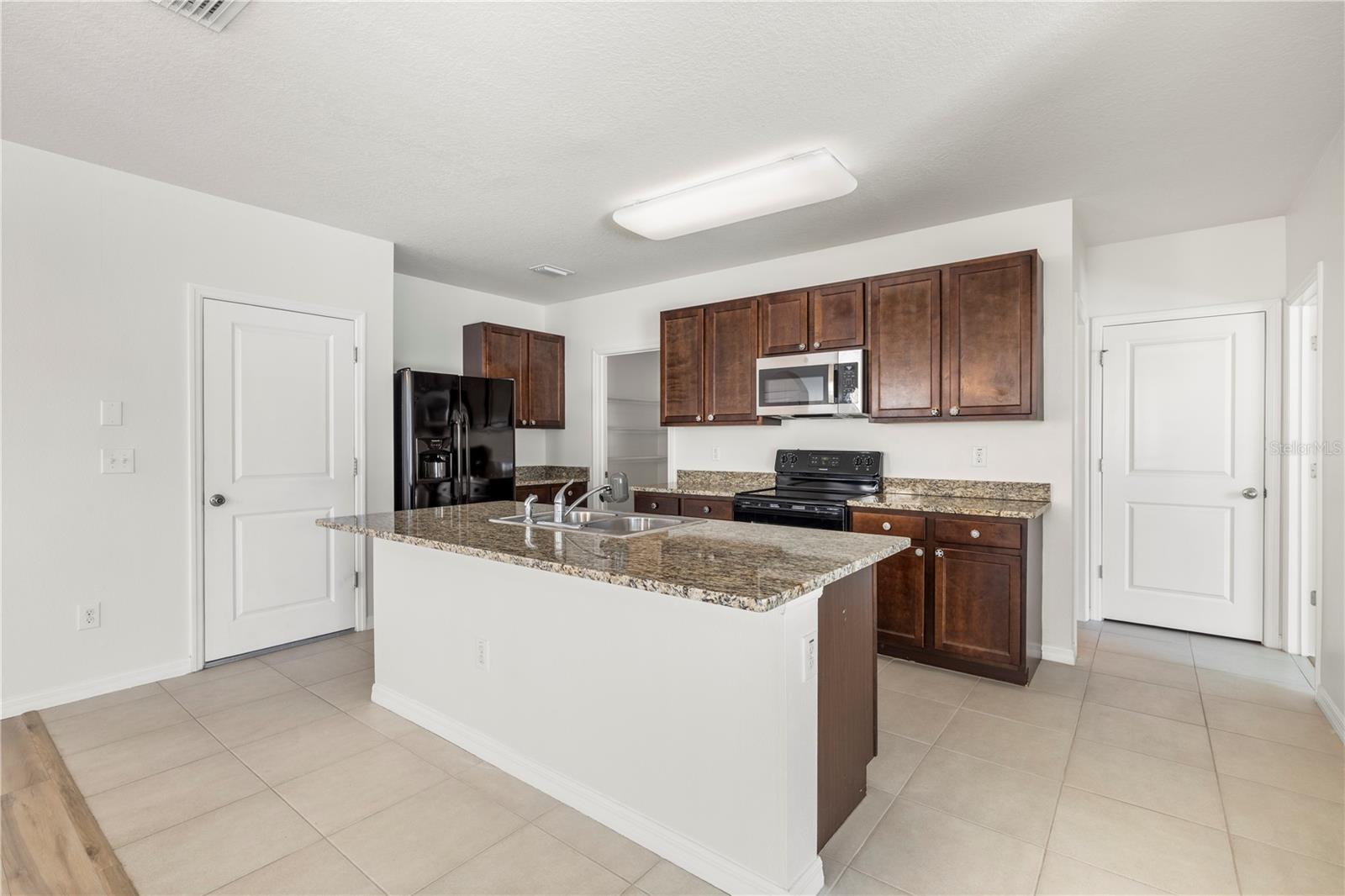 7789 TUSCAN BAY CIR — photo 13