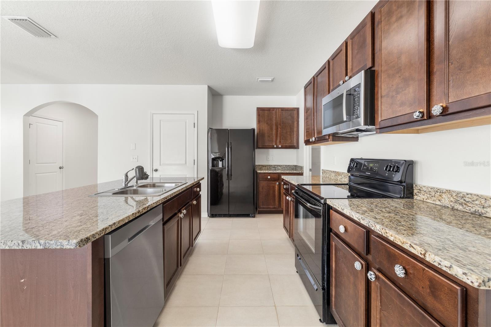 7789 TUSCAN BAY CIR — photo 18