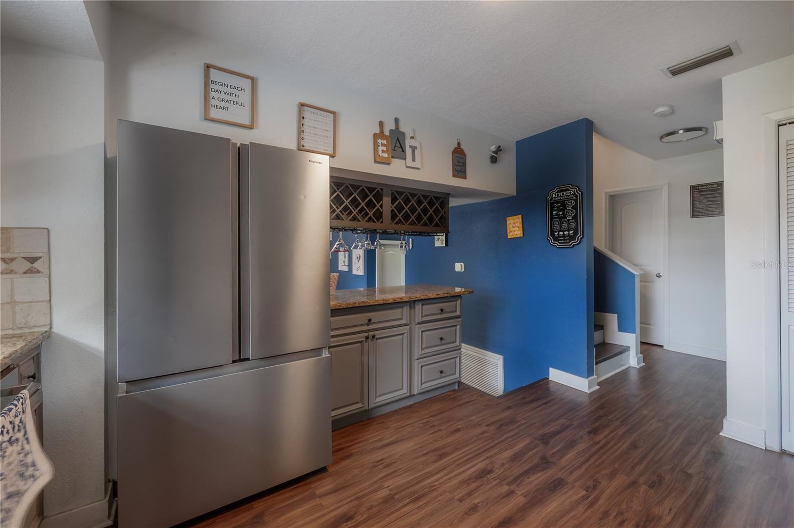 7312 NOVA CIR — photo 16