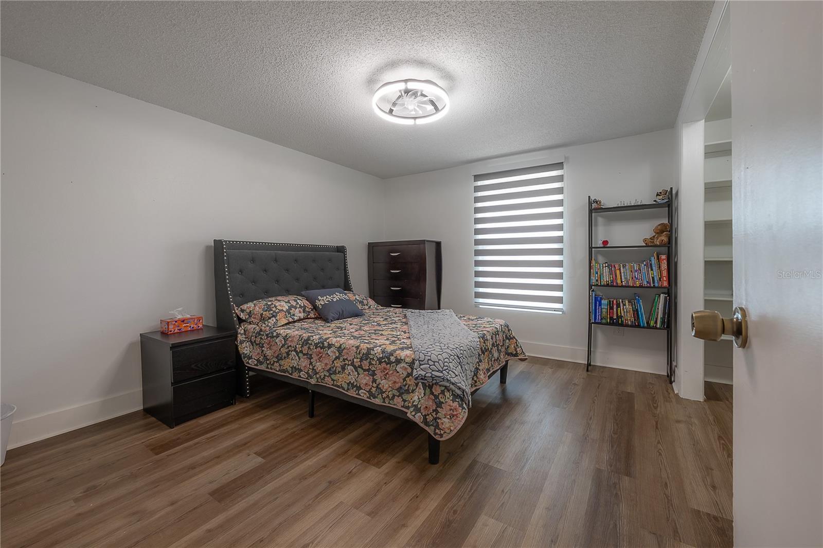 7312 NOVA CIR — photo 39