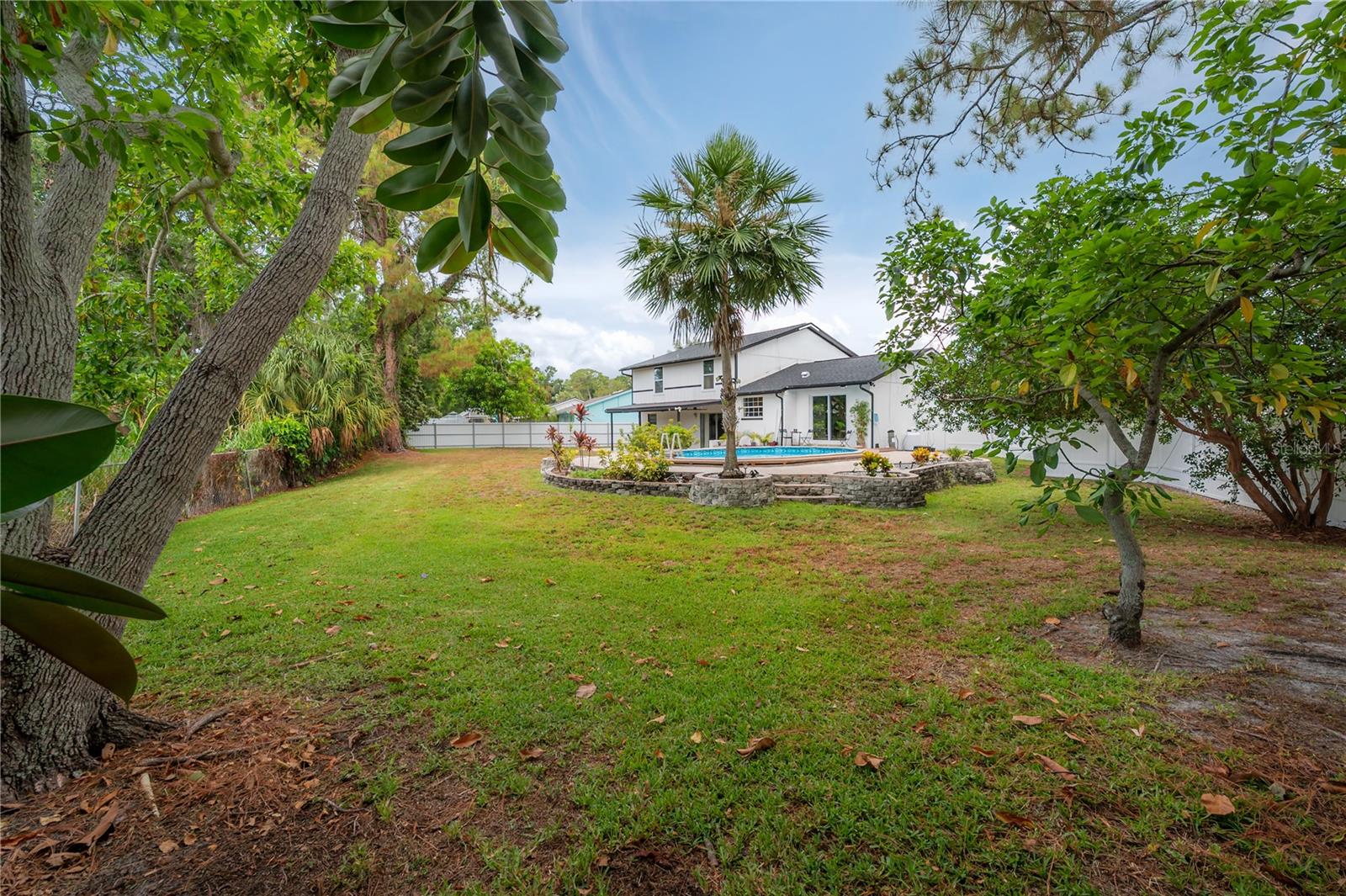 7312 NOVA CIR — photo 45