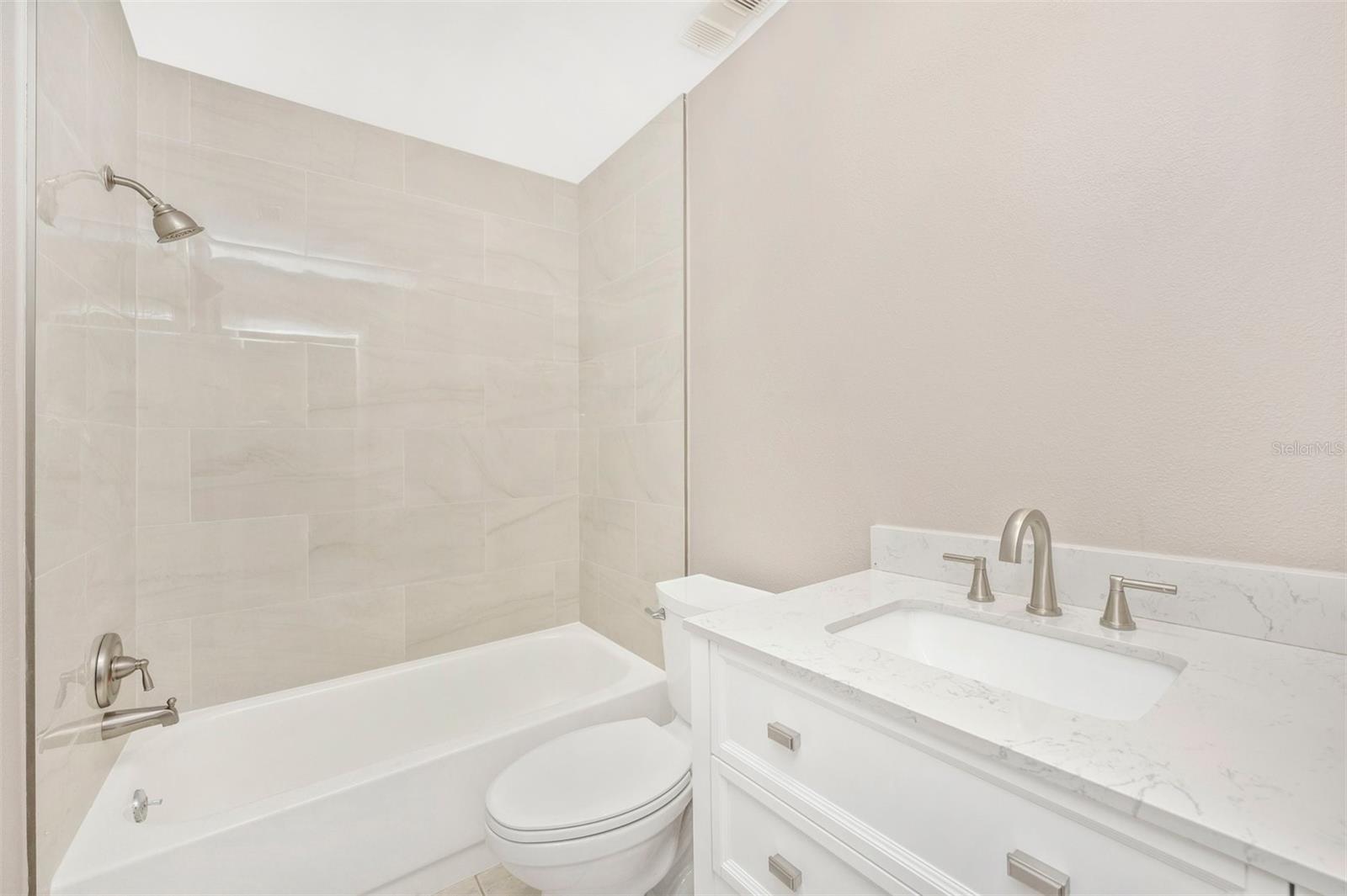 5178 LAKE VILLAGE DR #86 — photo 19