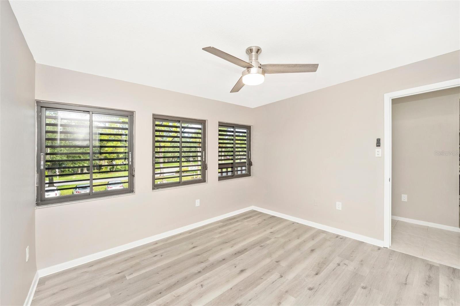 5178 LAKE VILLAGE DR #86 — photo 18