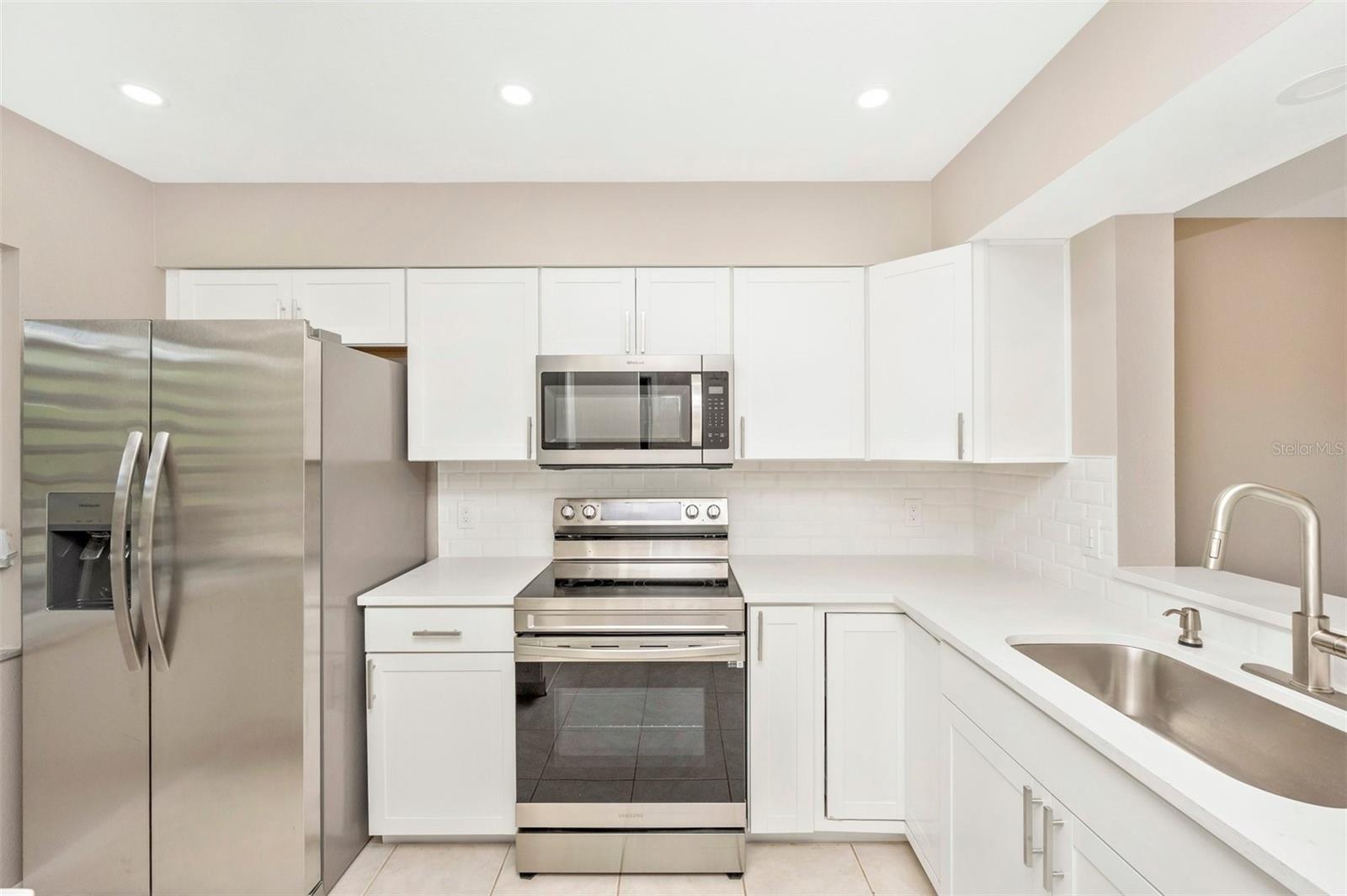 5178 LAKE VILLAGE DR #86 — photo 20
