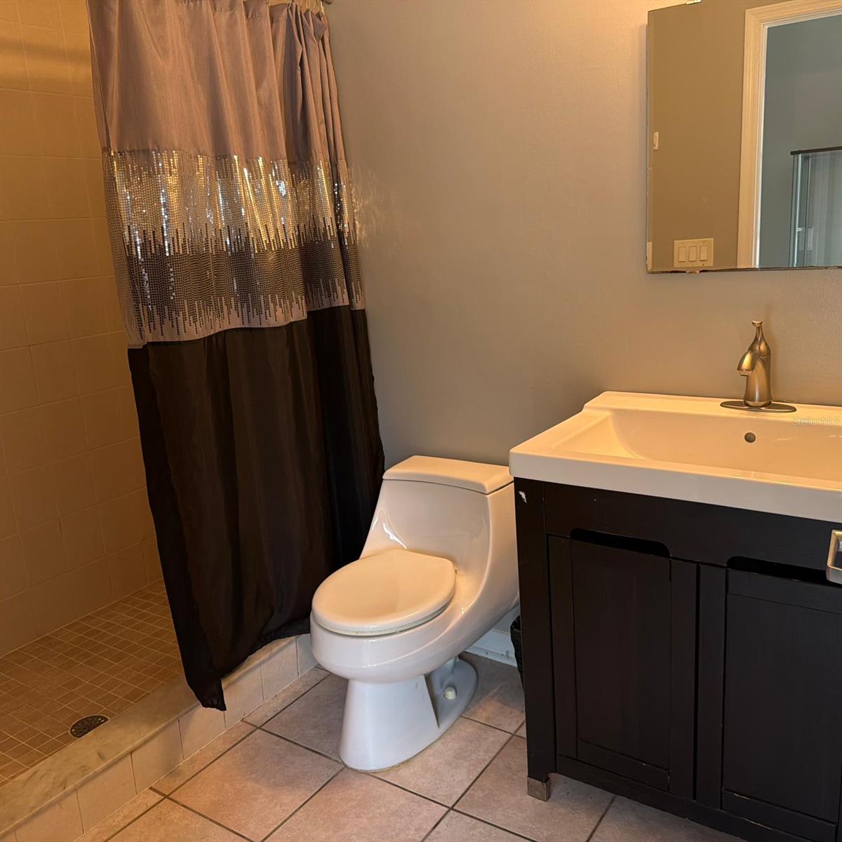 1931 OAK RIDGE CT — photo 45