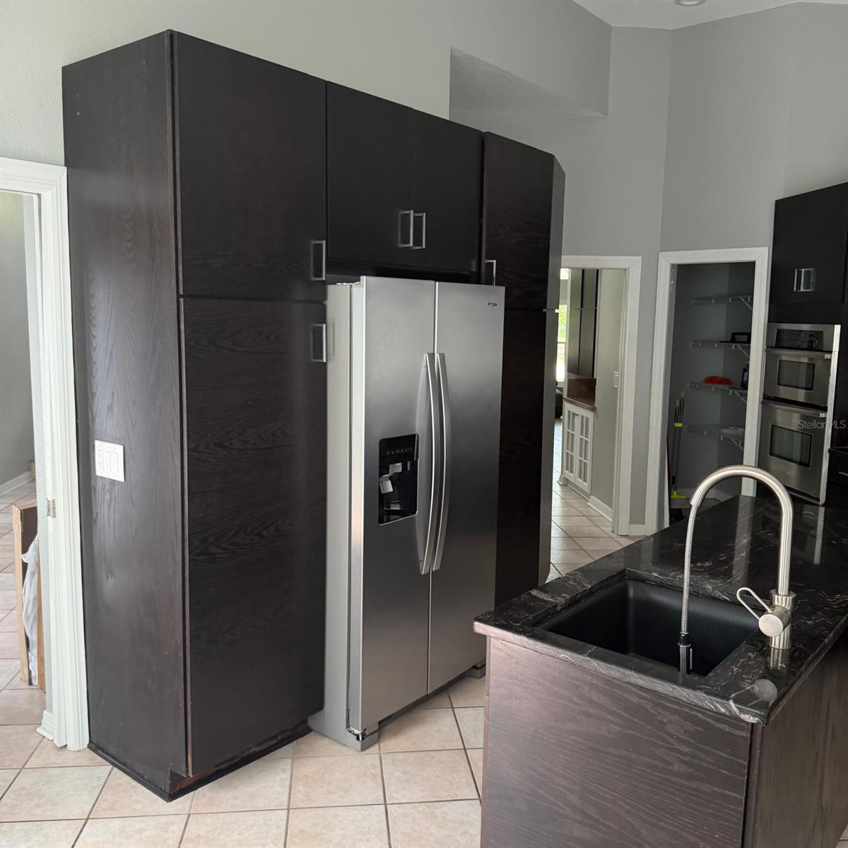 1931 OAK RIDGE CT — photo 44