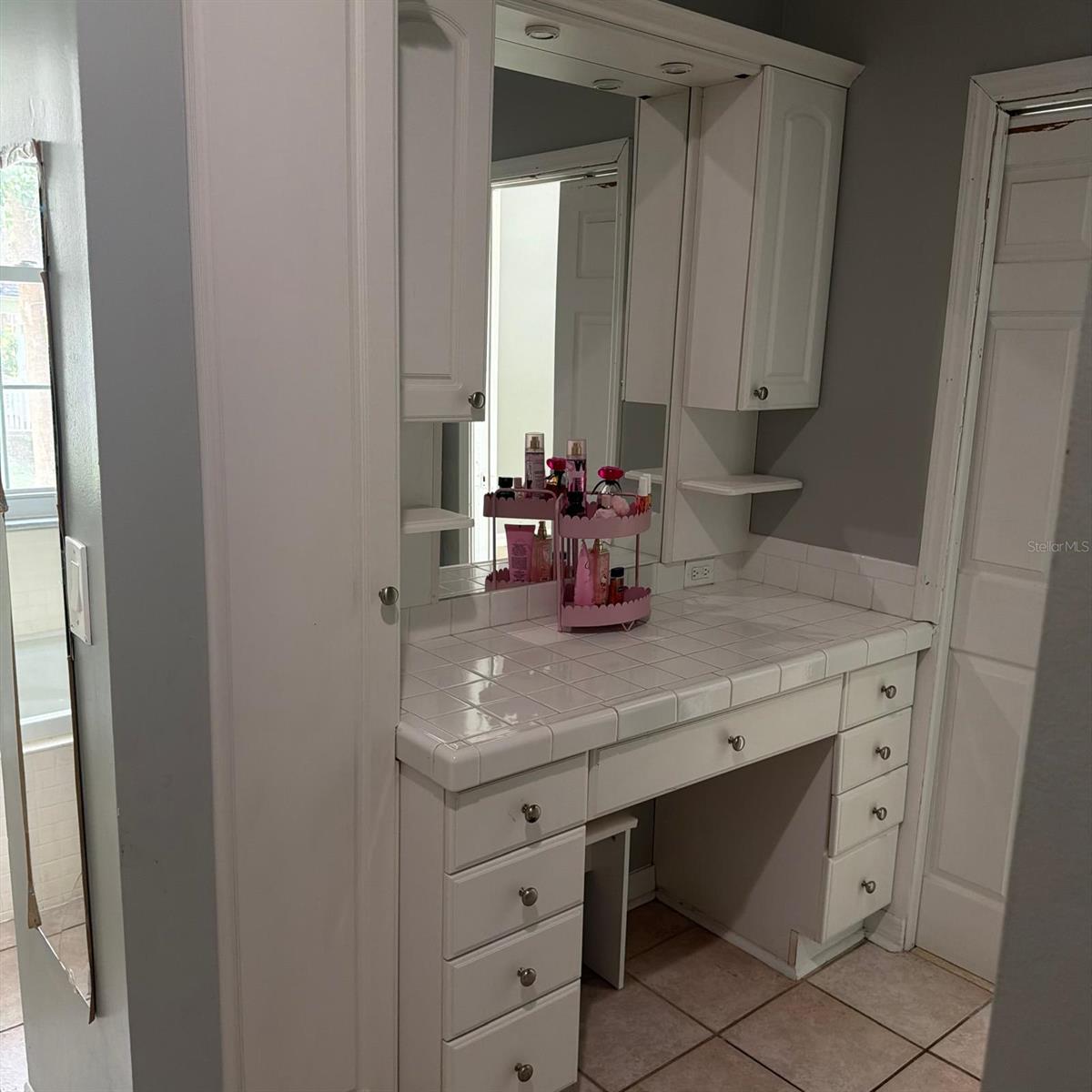 1931 OAK RIDGE CT — photo 26