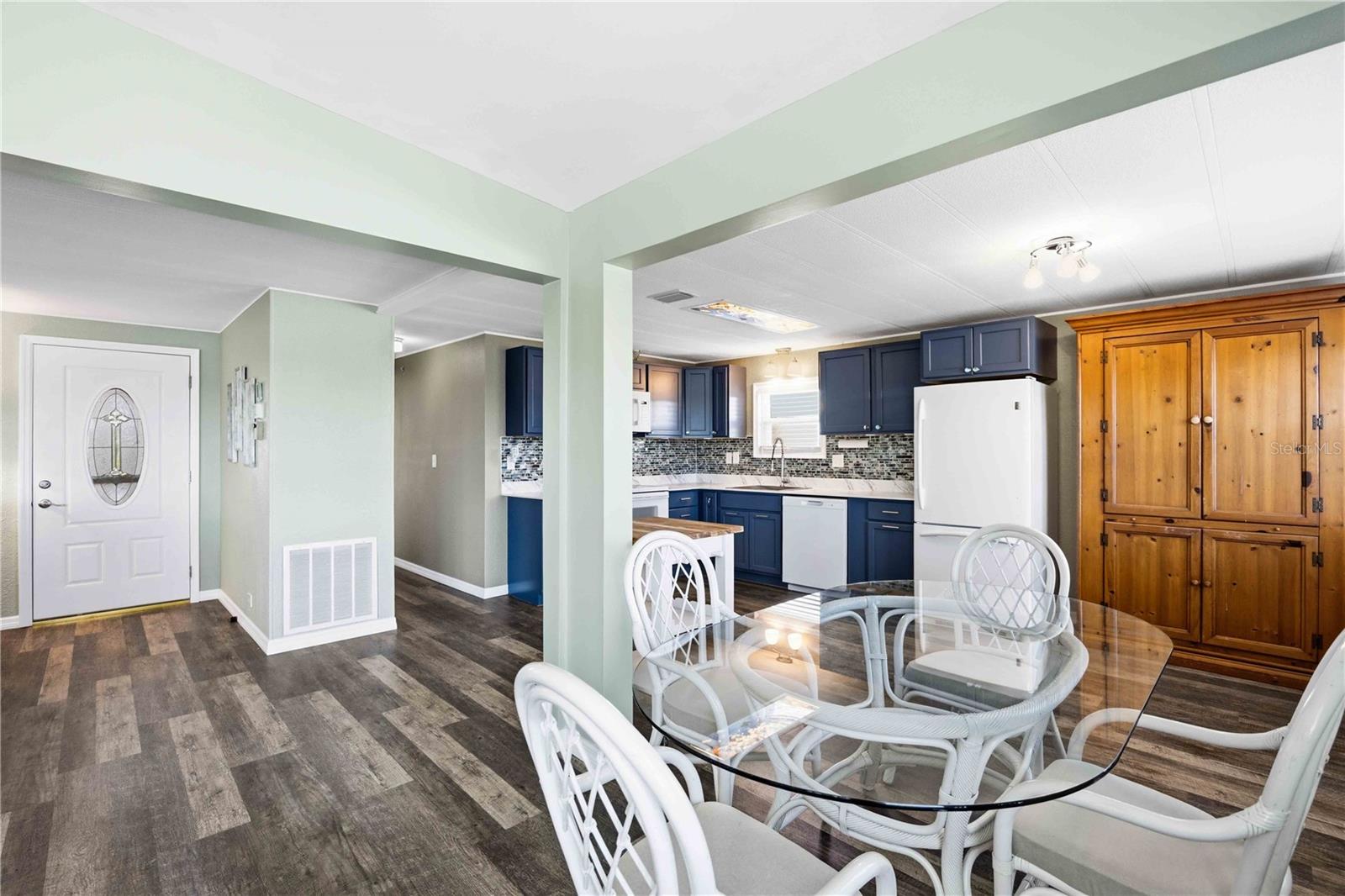 206 TORTOLA WAY — photo 20